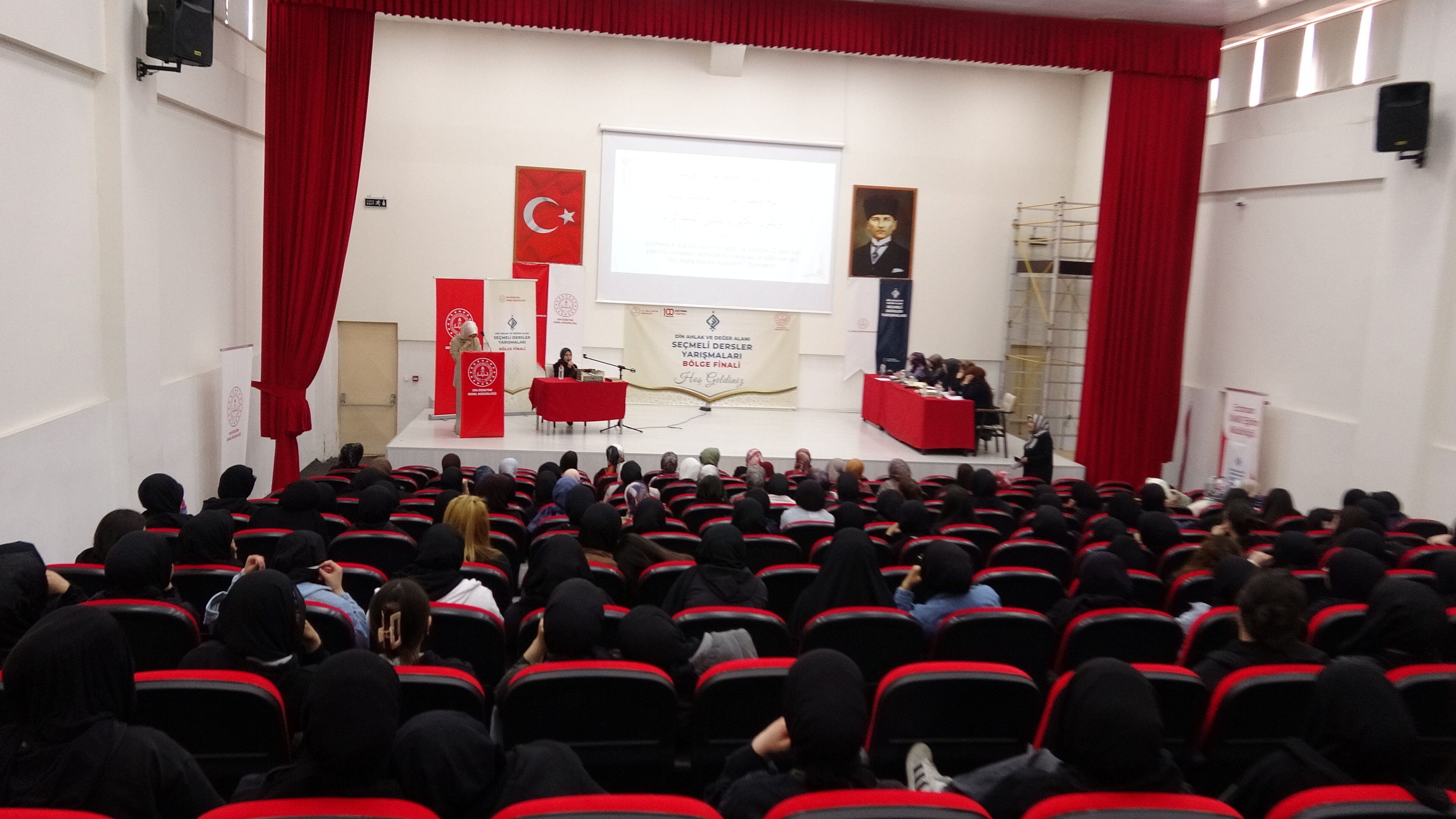 12 İlden Gelen Sesler Erzincan’da Yankılandı! Kur’an I Kerim Yarışmasında Büyük Heyecan2