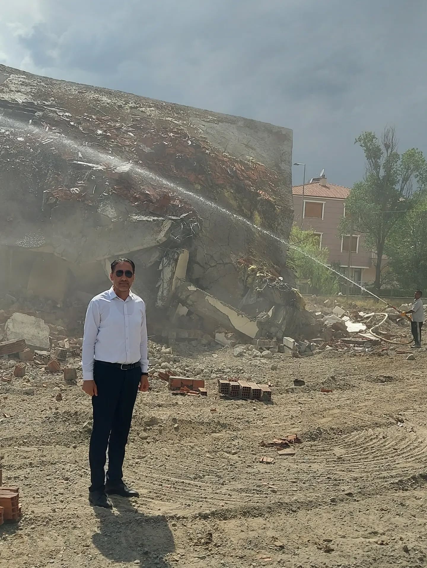 Erzincan Başbağlar’da Yıkım Çalışmaları Başladı11