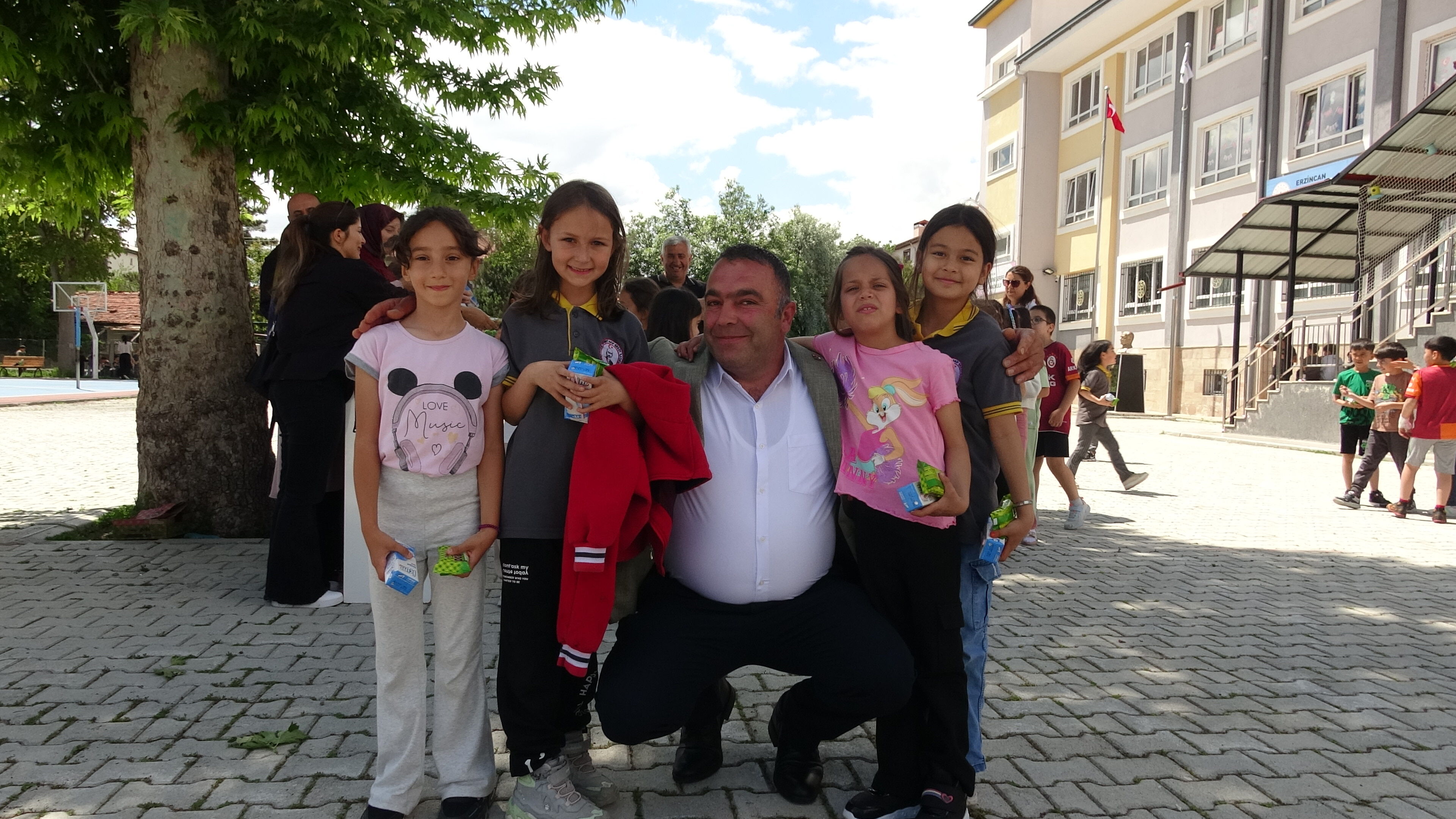 Erzincan Damızlık Birliği’nden Dünya Süt Günü’nde Örnek Organizasyon-1