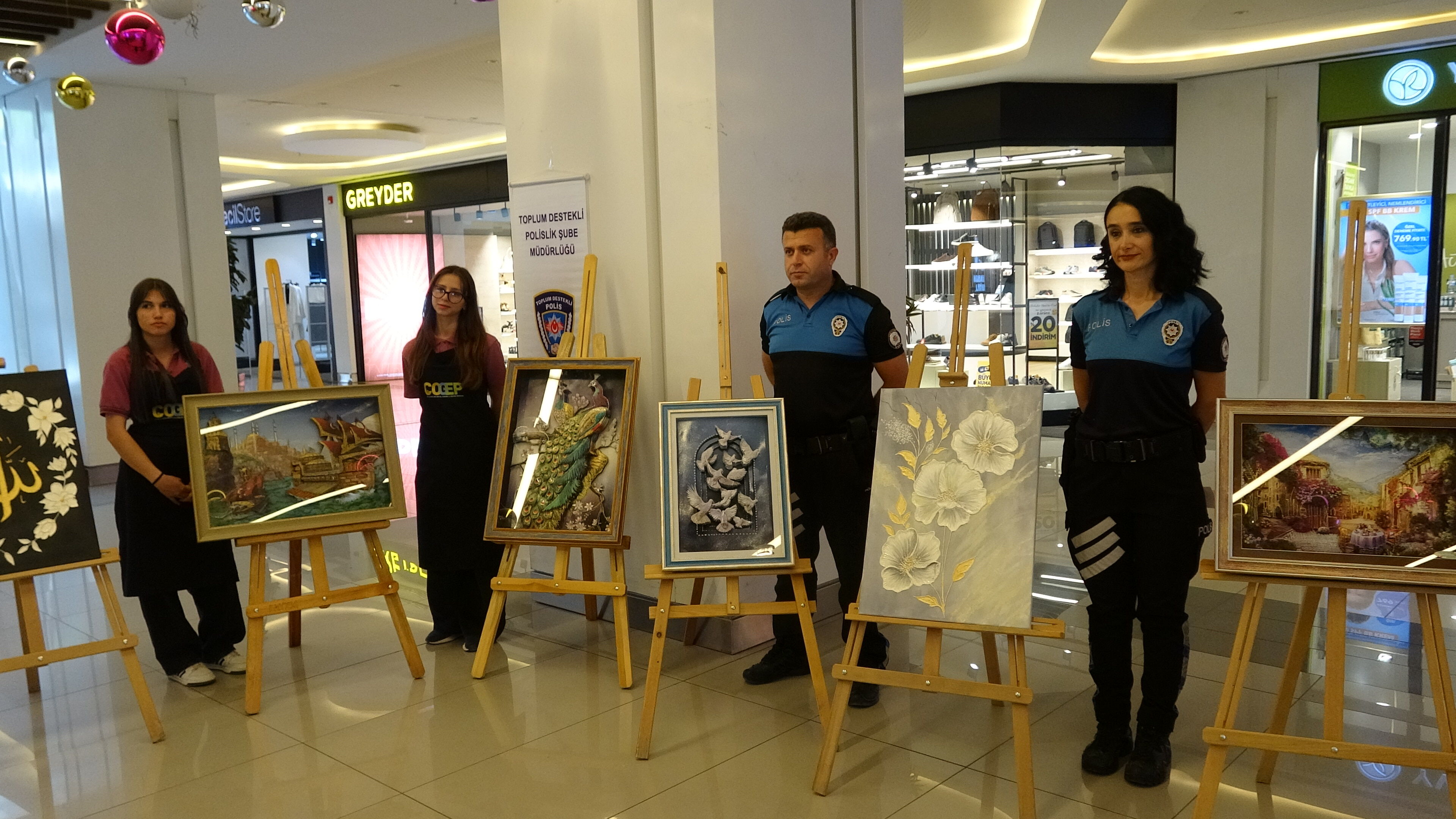 Erzincan’da Genç Yetenekler Sahneye Çıktı!4