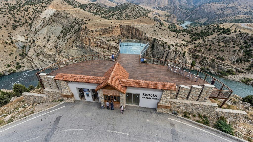 Erzincanın Ilçesi Turizmde Zzirveye Oynuyor (1)