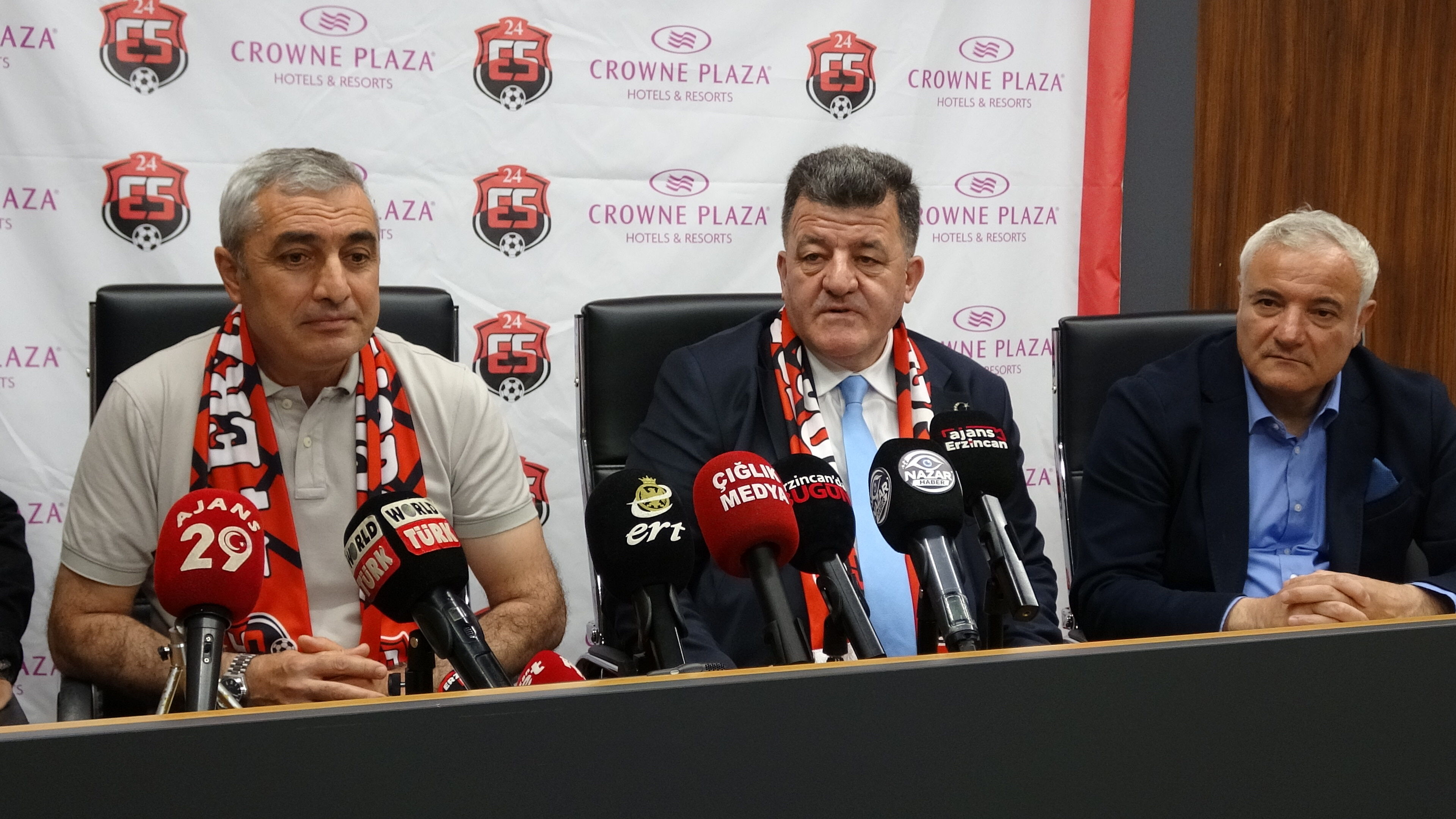 Erzincanspor'da Çifte Sözleşme Heyecanı Rotasyon Ve Hedef 1. Lig!M