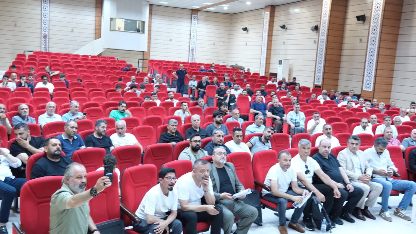 Erzincanspor'da Çoğunluk Sağlanamadı, Tarihi Karar Ertelendi2