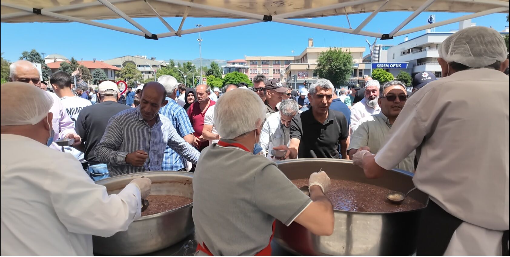 Etso'nun Aşure İkramına Yoğun İlgi4