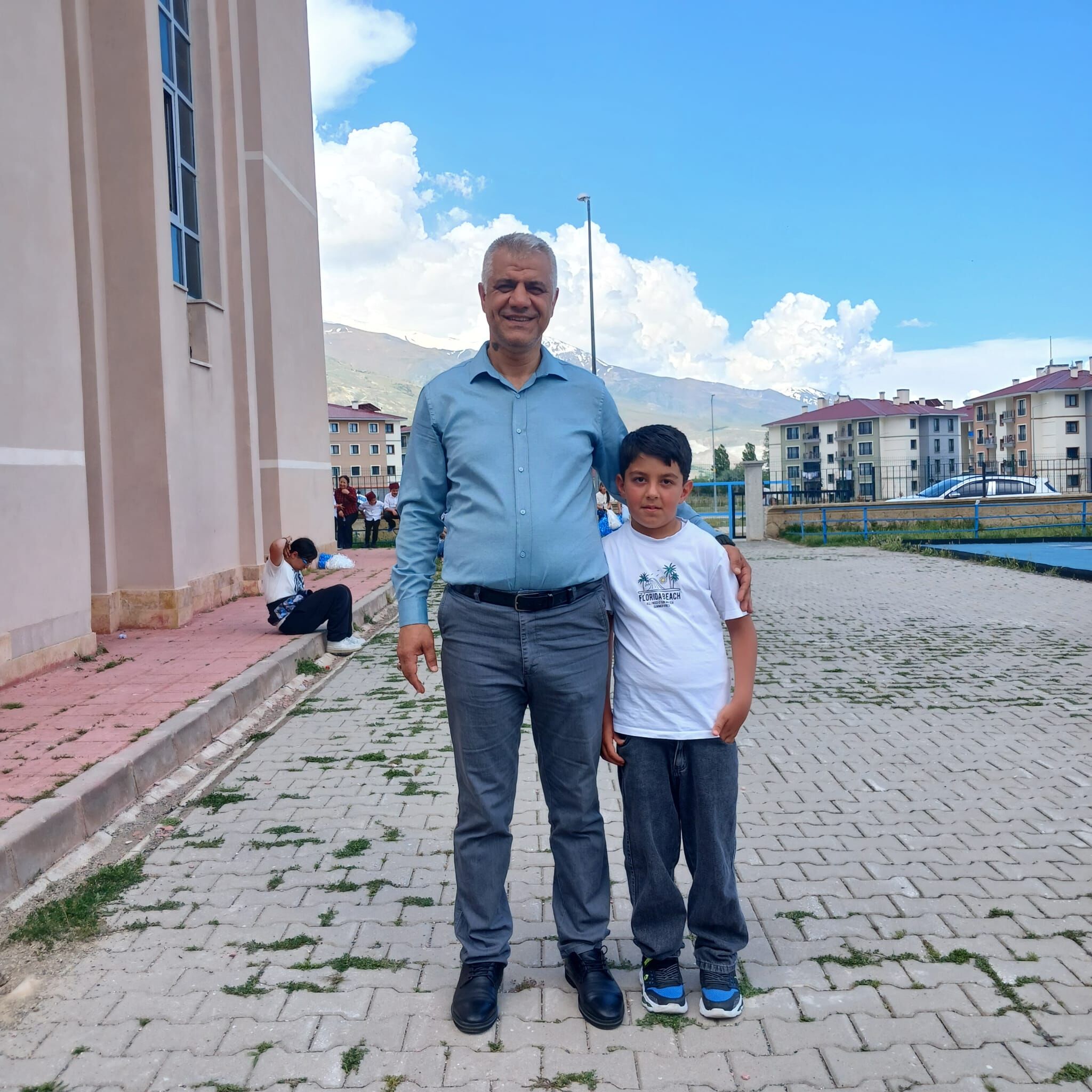Minik Yüreklerden Dev Performans Erzincan’da 23 Nisan Rüzgarı Esti!3