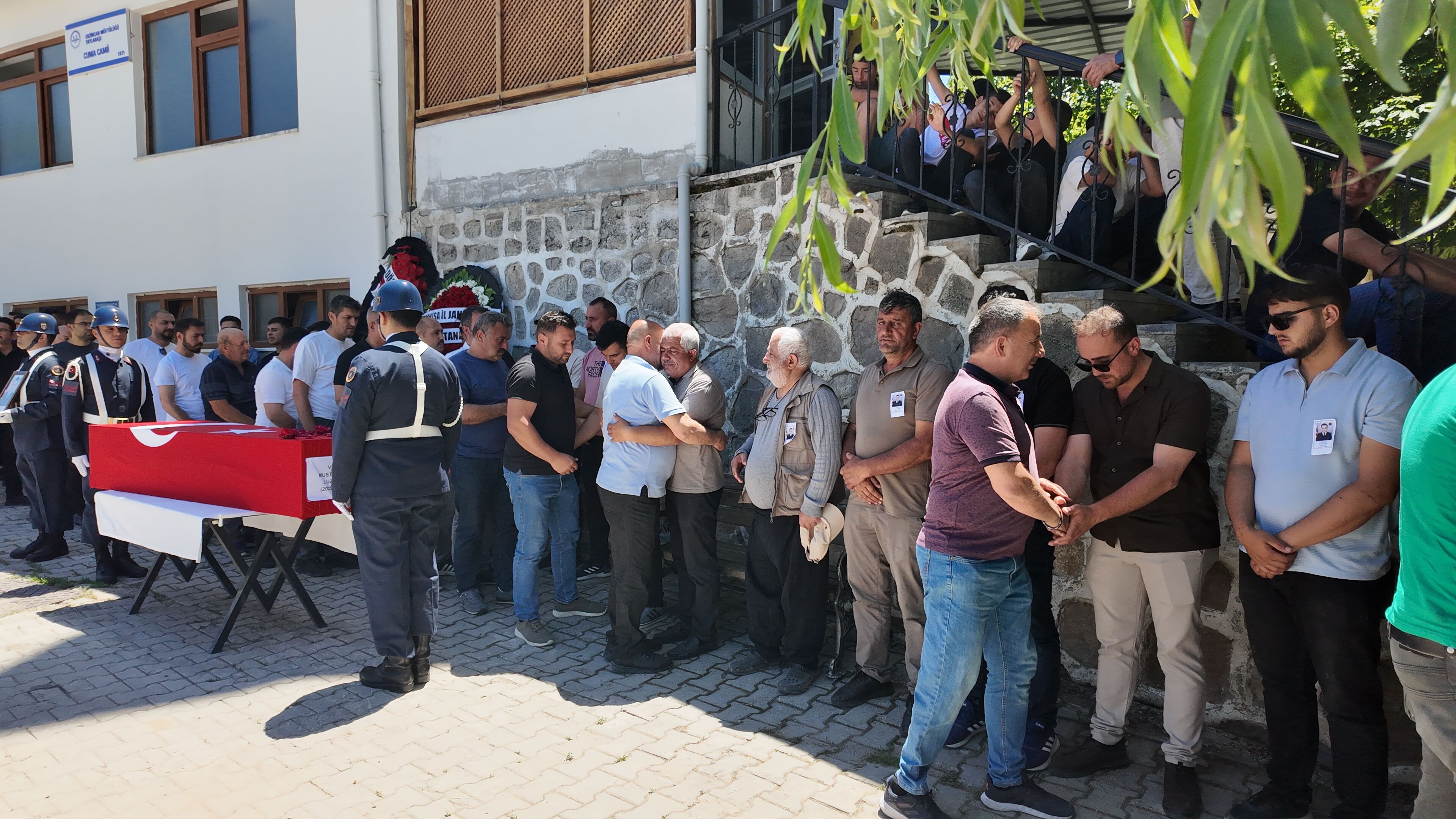 Şehit1-2