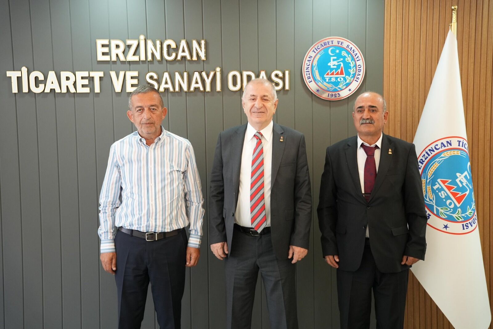 Ümit Özdağ Erzincan’da İş Dünyasıyla Buluştu1