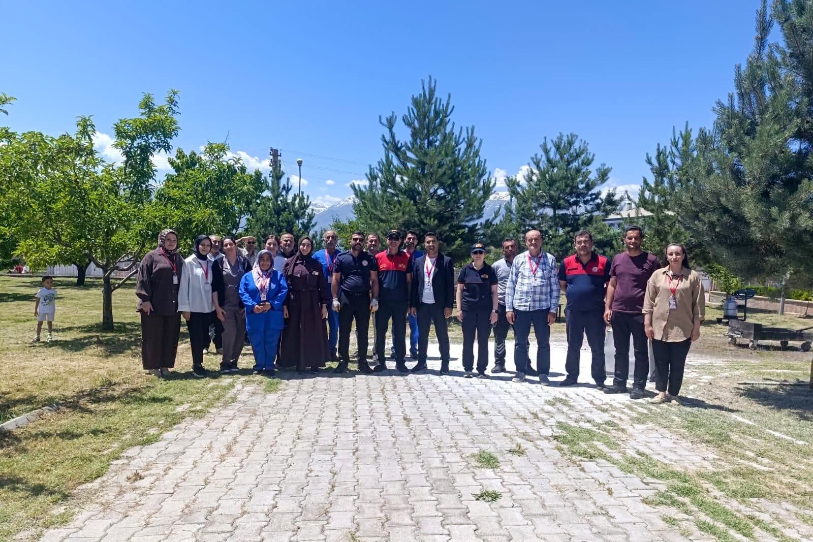Üzümlü Devlet Hastanesi Personeline Yönelik Teorik Ve Uygulamalı Yangın Eğitimi