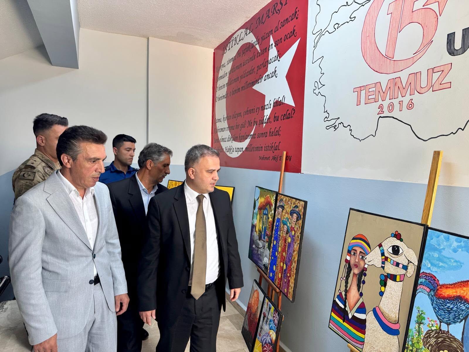 Üzümlü’de Yıl Sonu Sergisi Yoğun İlgi Gördü (3)