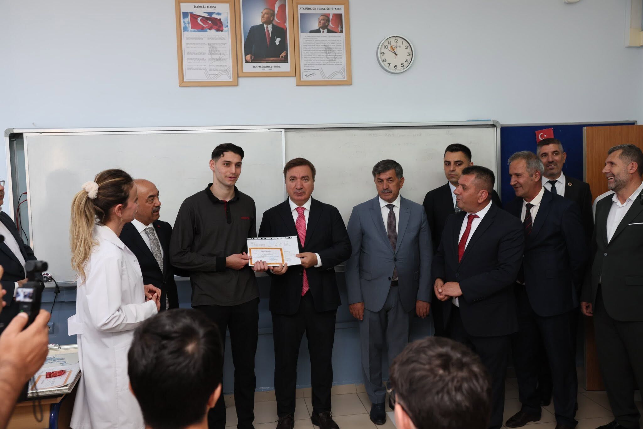Vali Mezuniyet