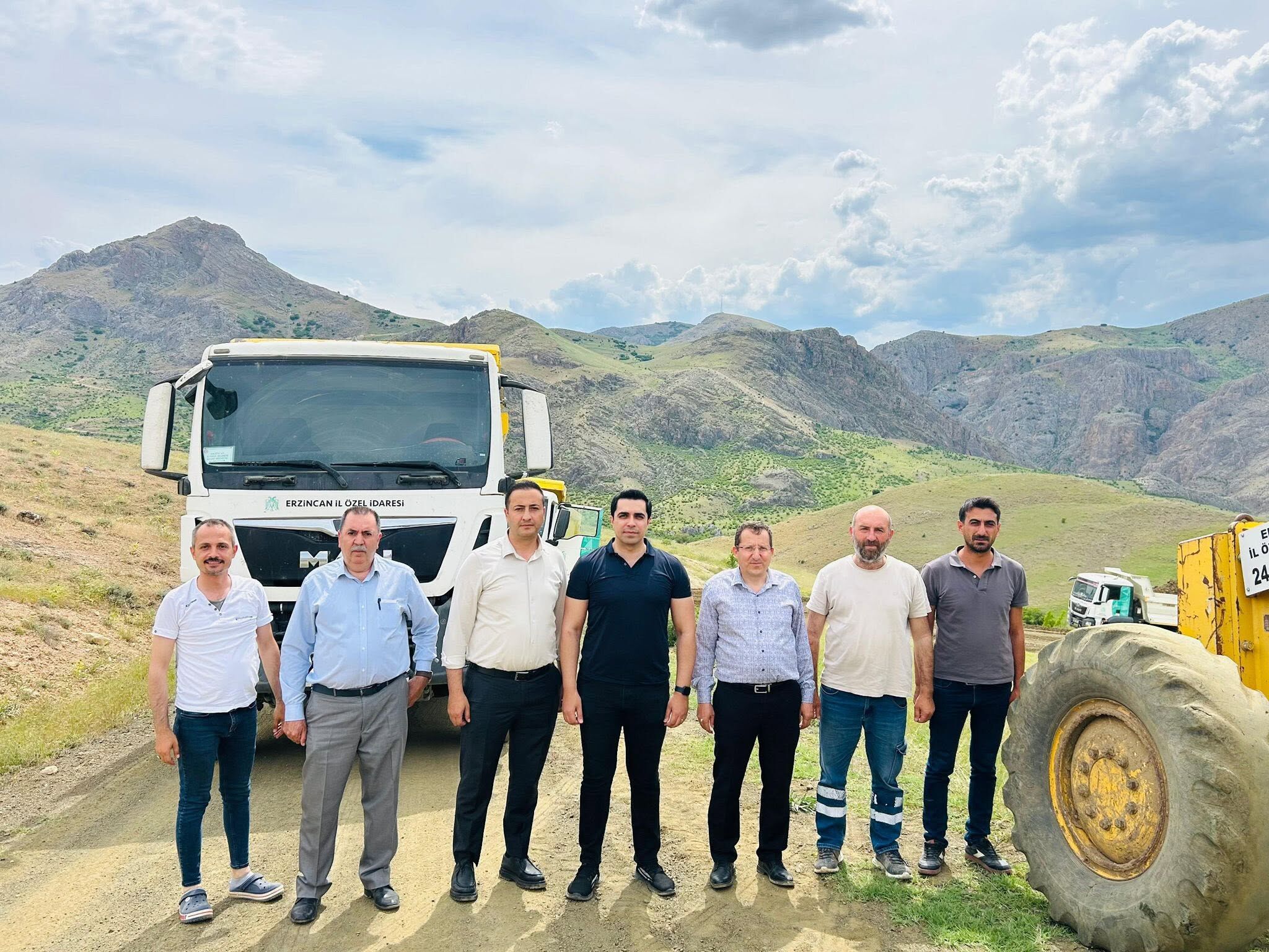 Vatandaşların Ulaşımı İçin Sahadalar (4)