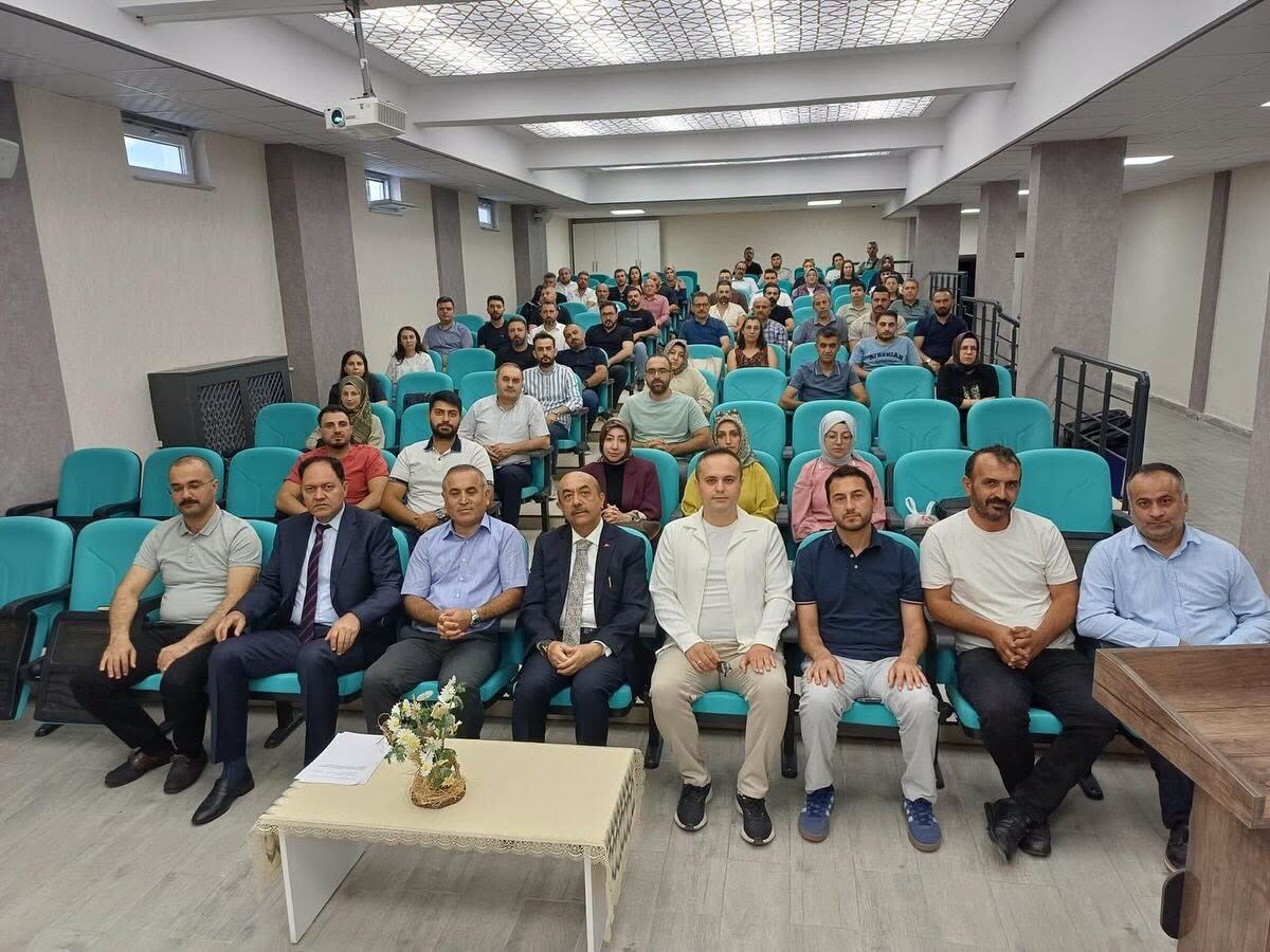 Eğitim Kurumları Yönetici Yetiştirme Programı’nın Açılışı Gerçekleştirildi