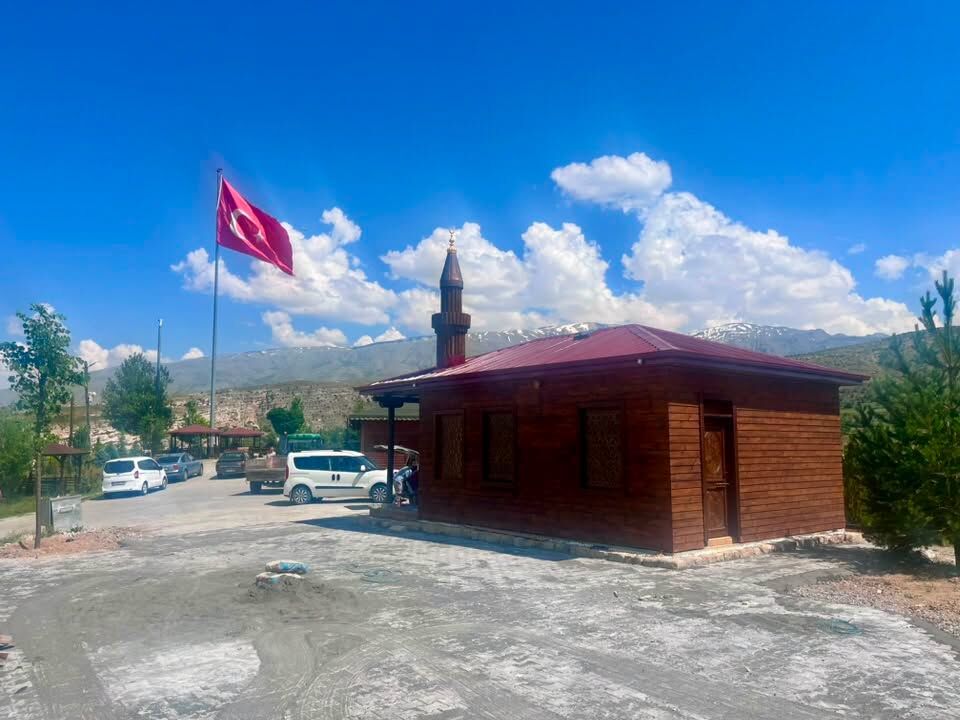 Bayraktepe Cami I Şerif 4