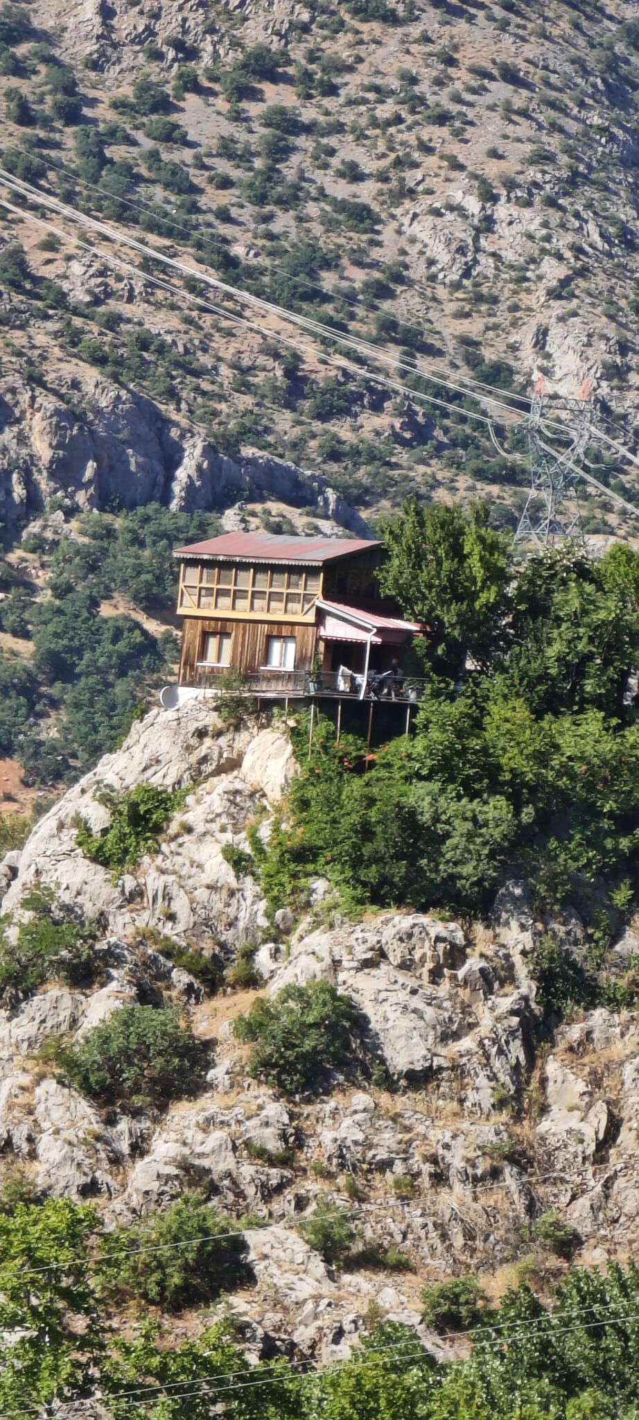 ‘ Düğün Dernek’ Filminde Sahne Alan Ev Satılıyor İşte Şaşırtan Fiyatı 66