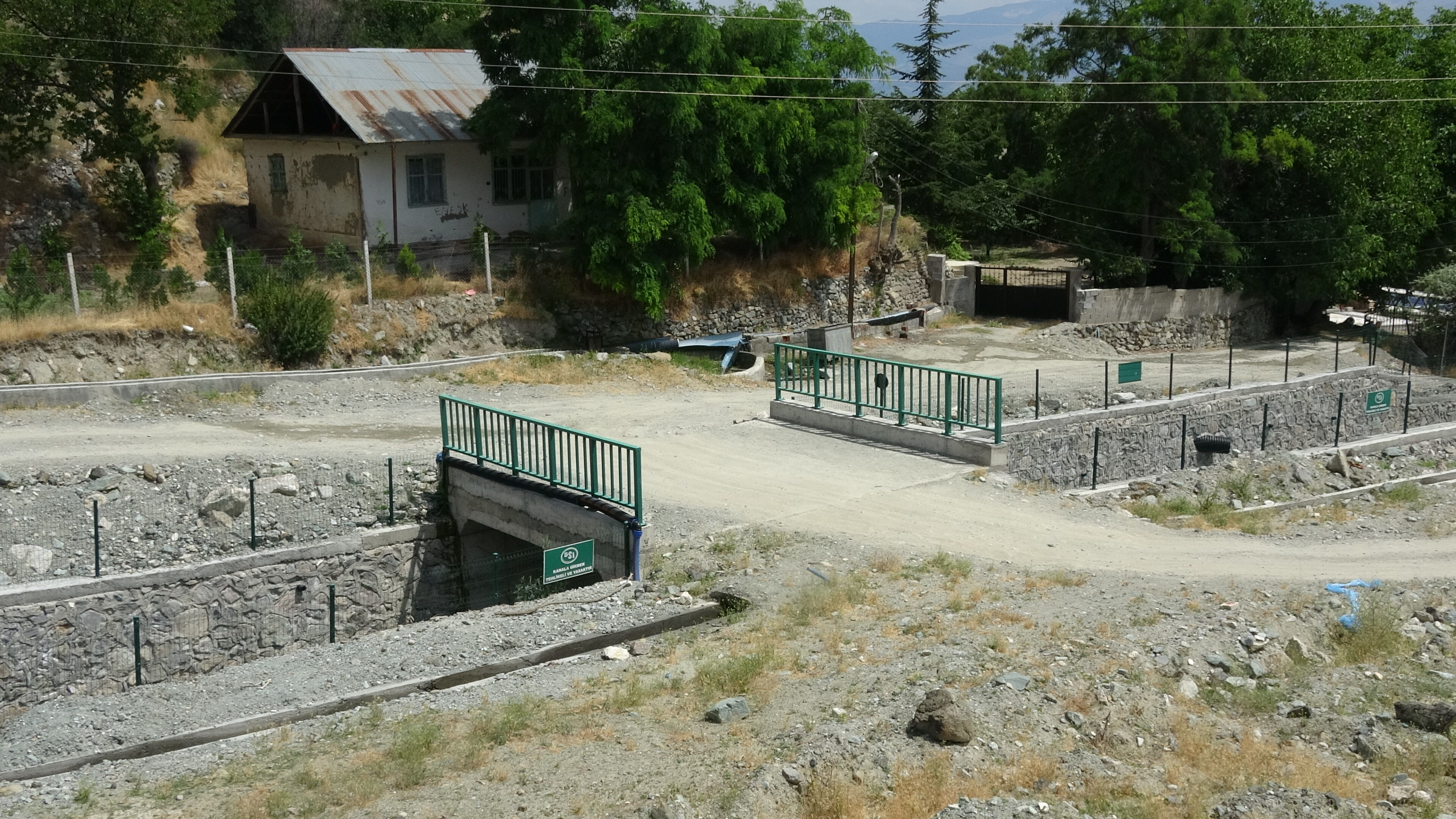 Erzincan'da Bir Zamanlar Sel Vurdu, Bugün Güvenle Akıyor1