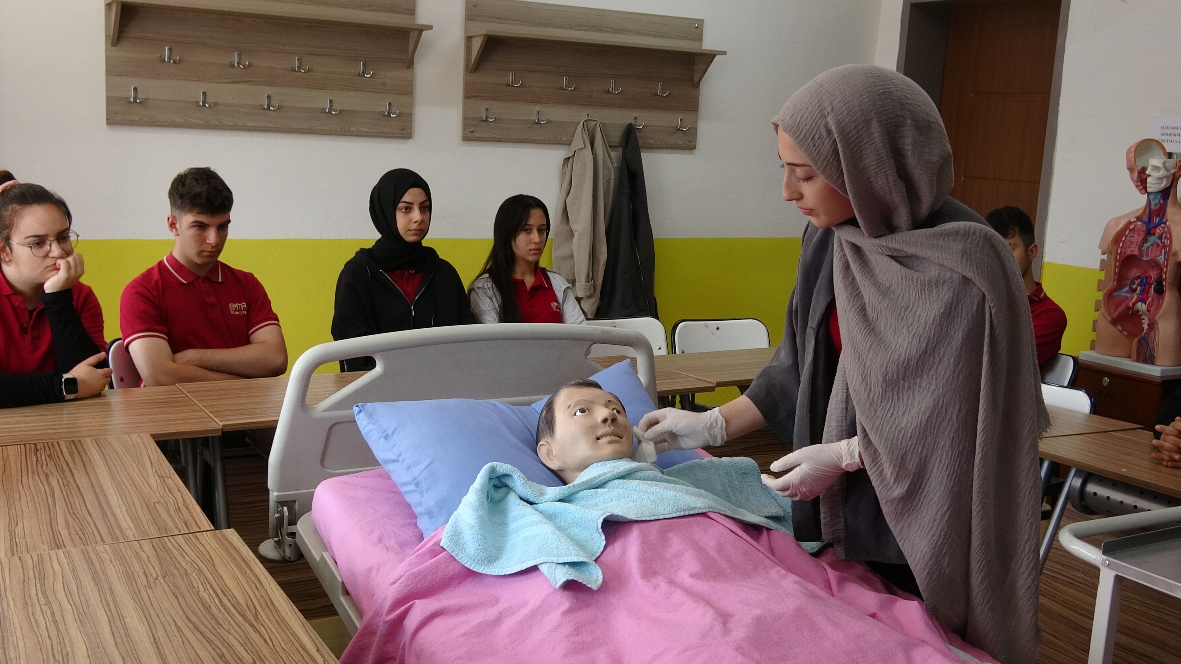 Erzincan'da Bu Bölümü Bitirenler İşsiz Kalmıyor!3