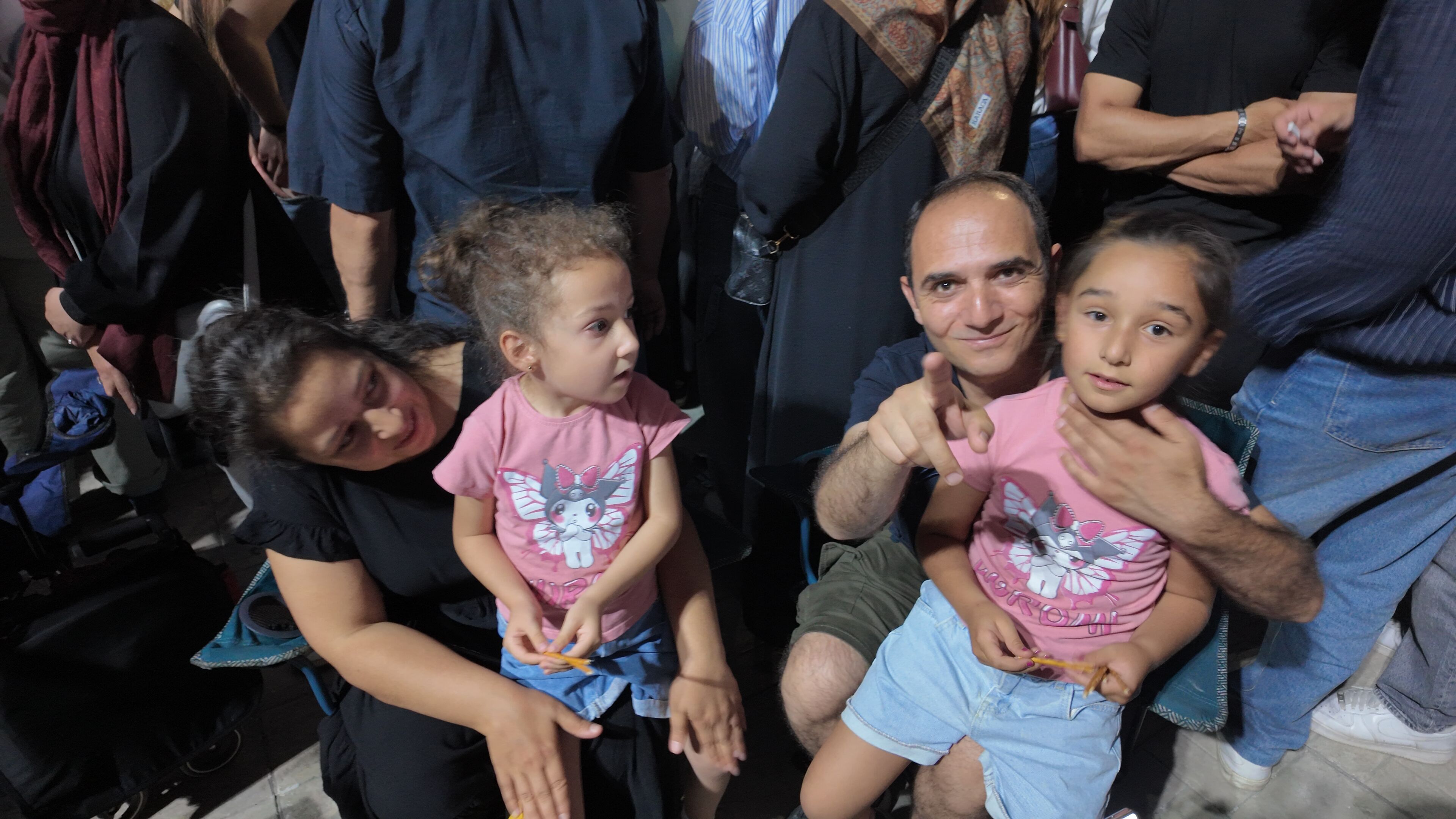 Erzincan'da Ferhat Göçer Rüzgârı! Meydan Doldu, Forma Hediyesi Geceye Damga Vurdu-1