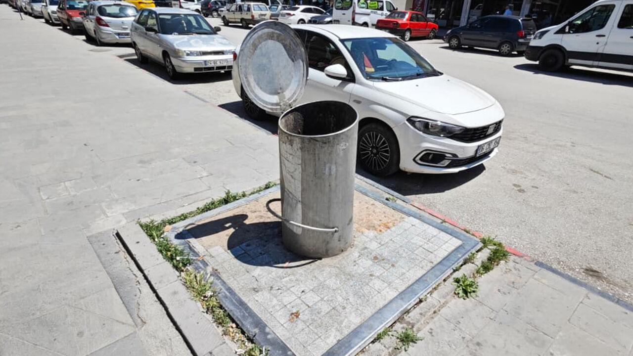 Erzincan'da İlk Yapıldığında Çok Güzeldi, Şimdi Bakım Bekliyor.3