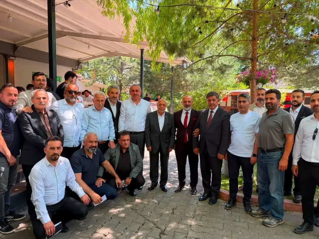 Hakiş Konfederasyonu