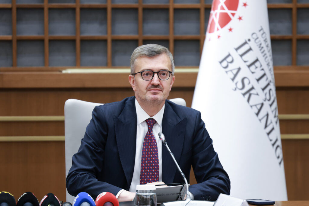 İletişim Başkanı Burhanettin Duran
