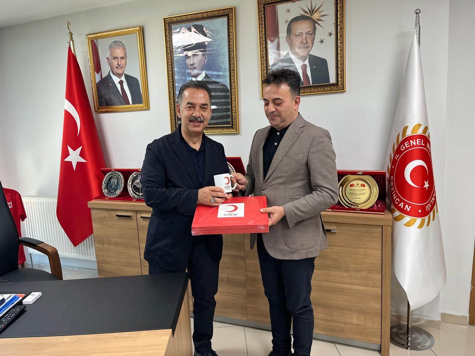 Kızılay Yönetiminden İl Genel Meclisine Ziyaret (2)