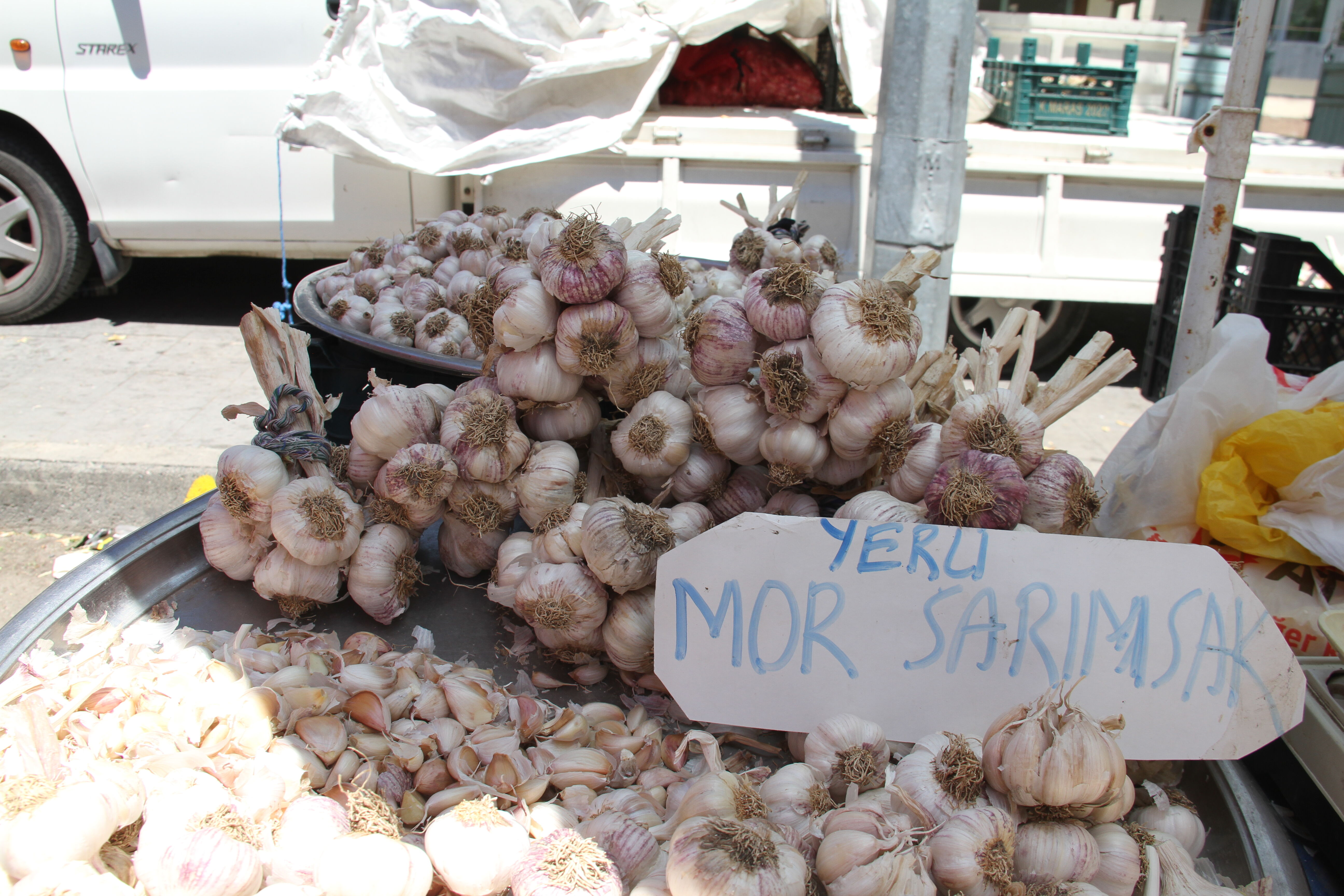 Mor Sarımsak