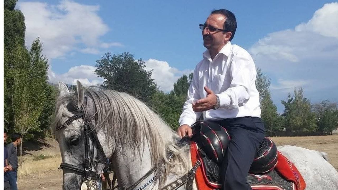 Trafik Kazasında Hayatını Kaybeden Mecit Bingöl Hoca Son Yolculuğuna Uğurlanacak