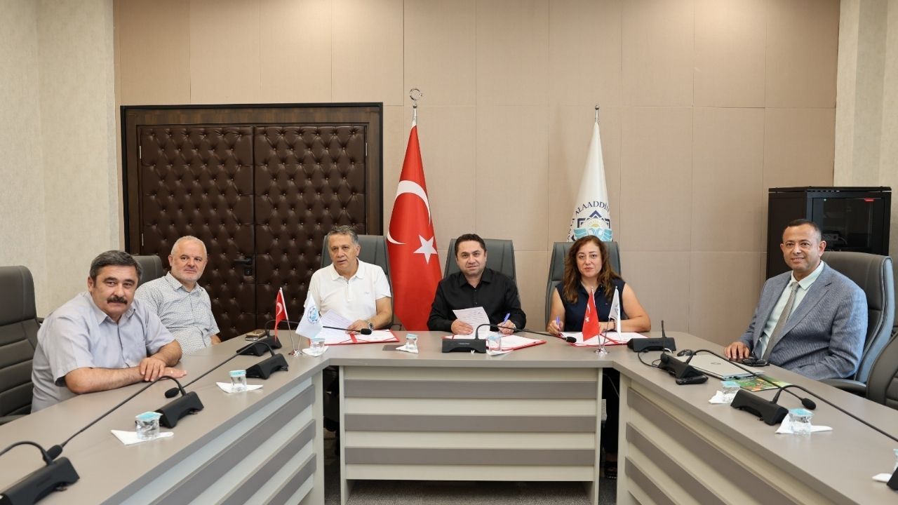 Alkü, Hegem Ve Kgk’dan Dev Adım Şiddete Karşı Tarihi Güç Birliği! Heyet