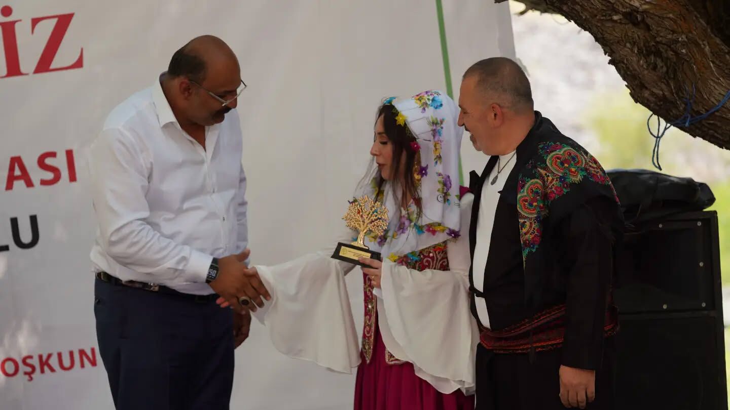 Fatma Coşkun, Kemaliye Pekmez Festivali'nin Yeni Ağası Oldu (3)