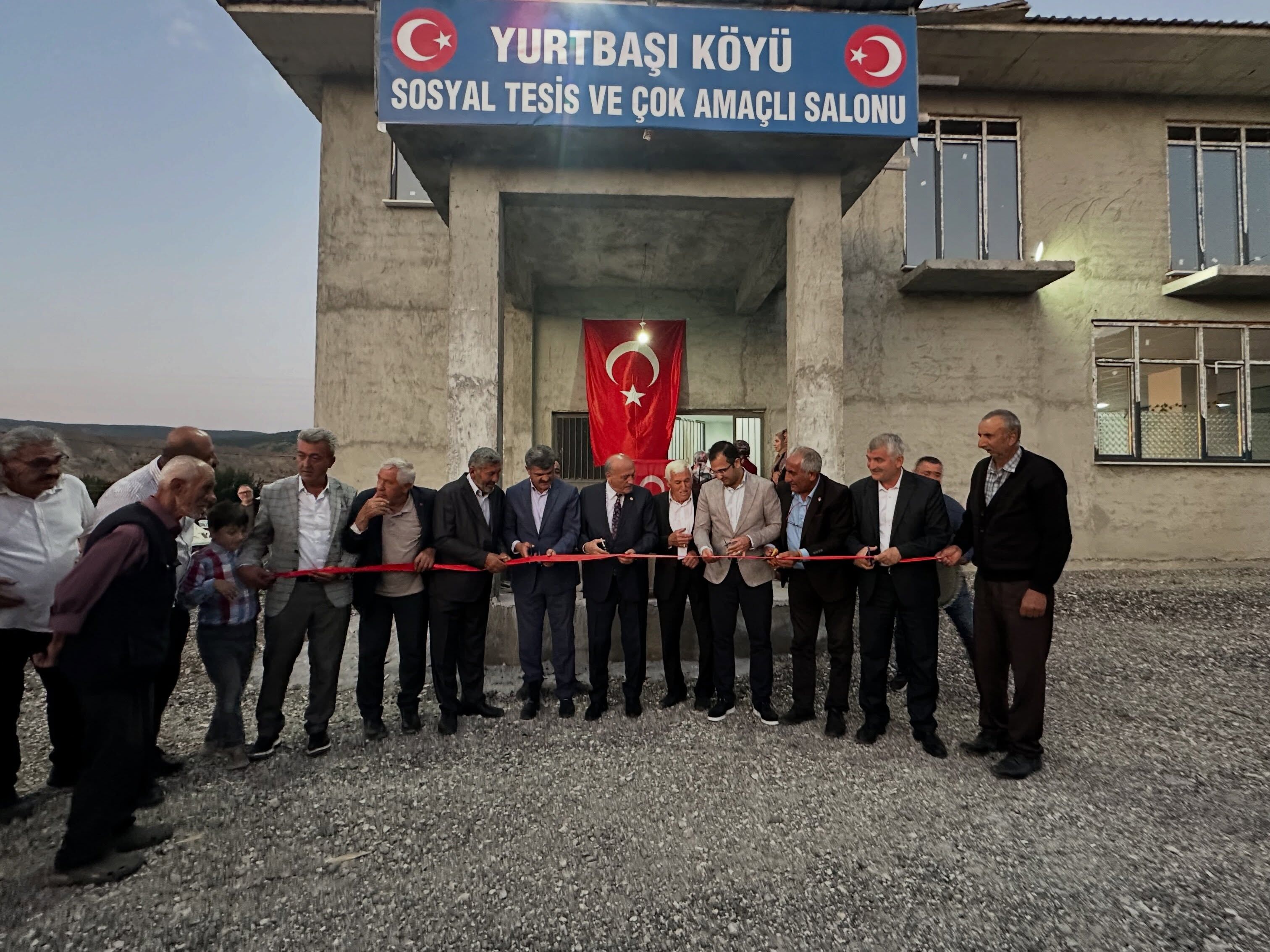 Yurtbaşı Köyü’nde Hem Açılış Hem Düğün Heyecanı (1)