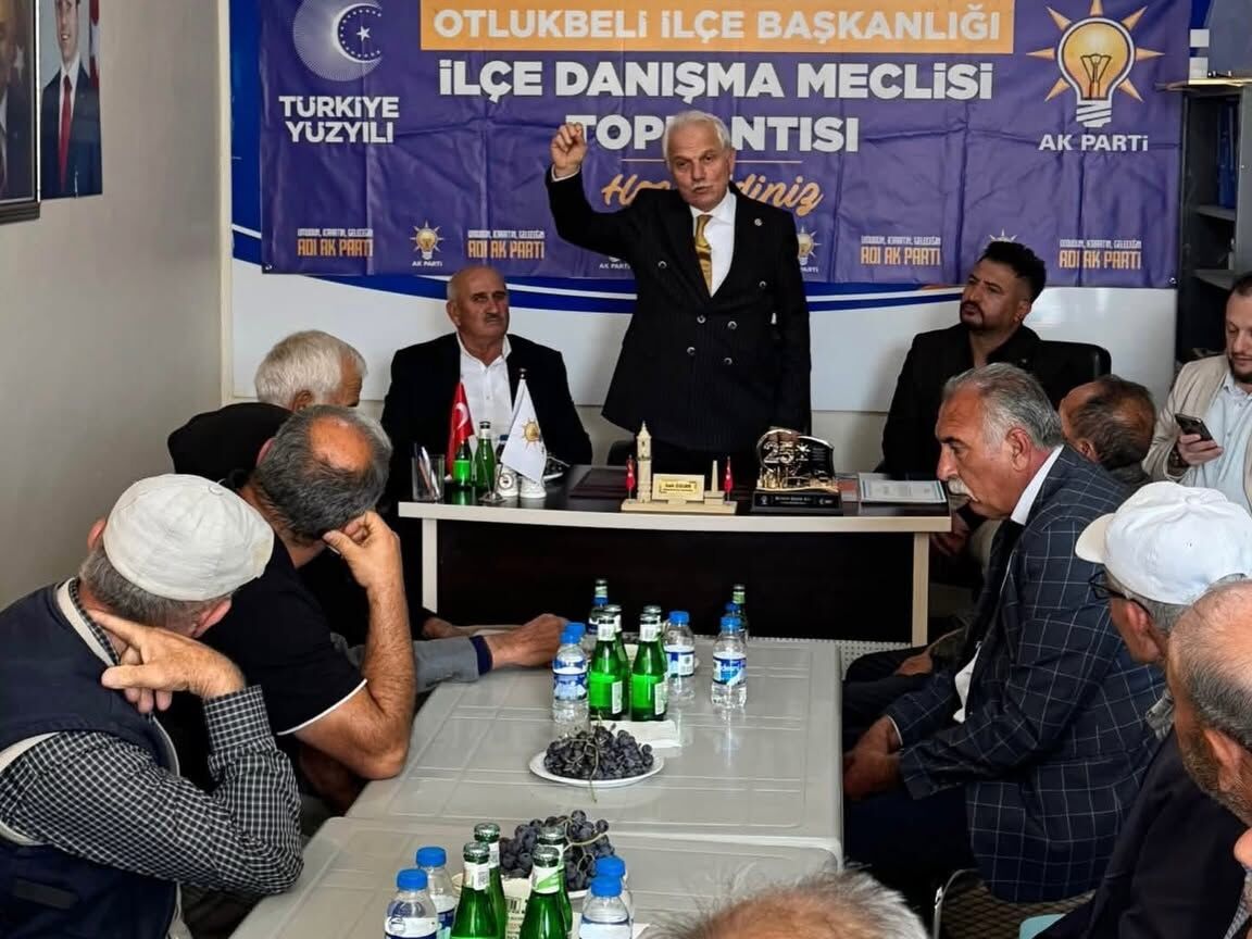 Ak Parti Kurmayları Erzincan’da Sahaya İndi (7)