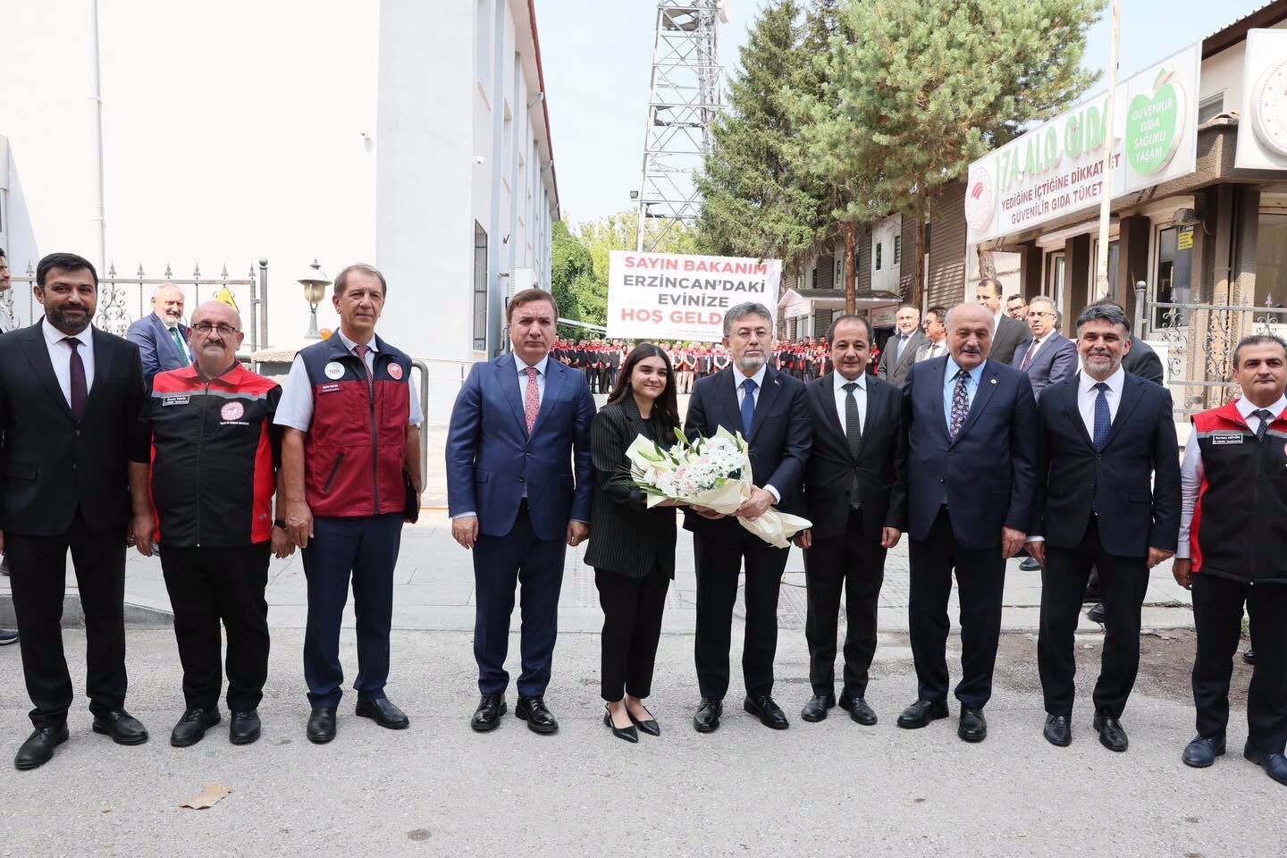 Bakan Yumaklı Erzincan’da Tarım Mesajı Verdi12
