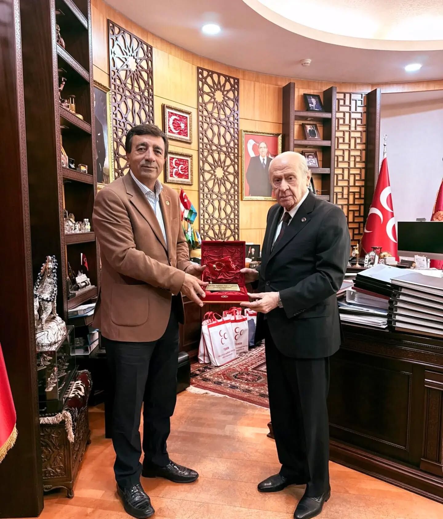 Devlet Bahçeli Oktay Efe