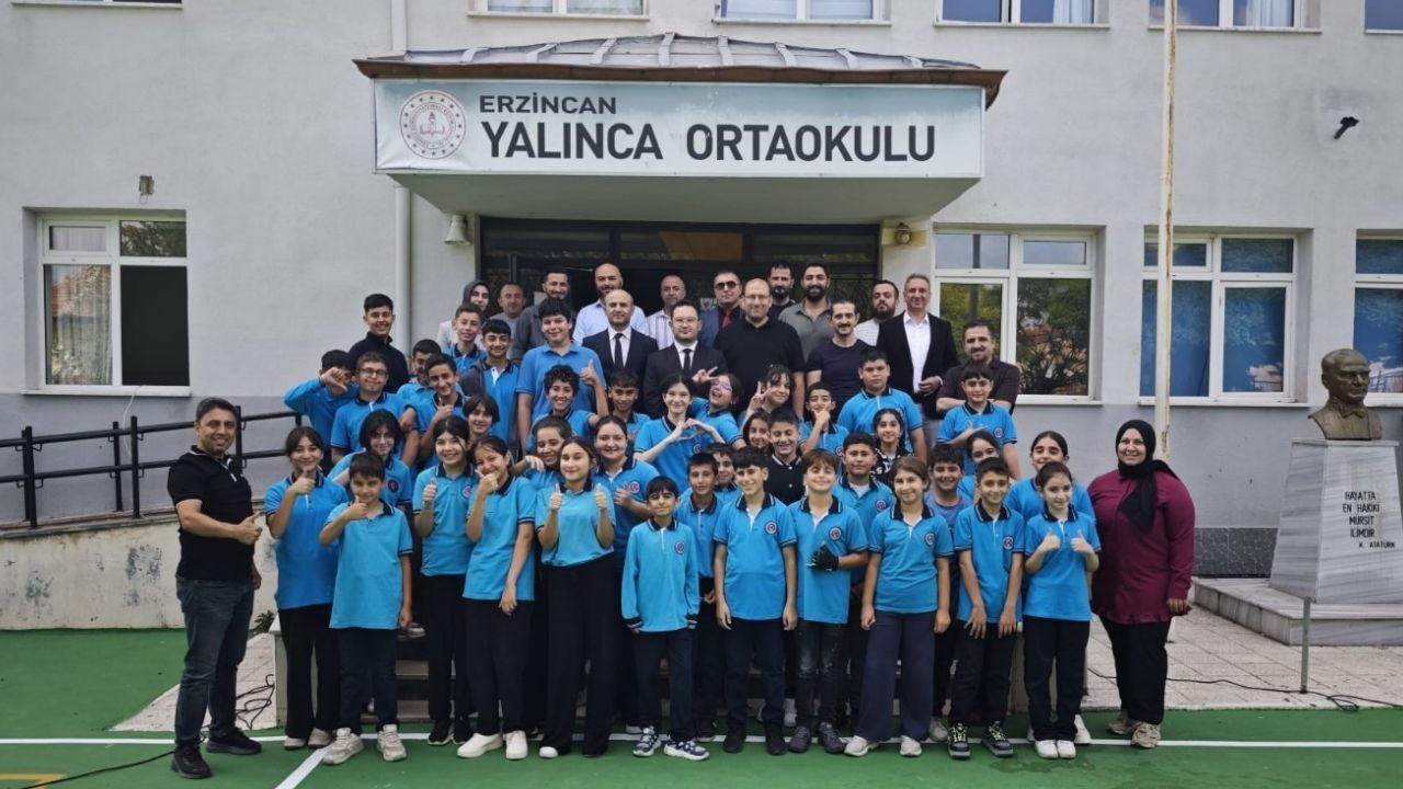 Erzincan Bi̇lsem’den Köy Okullarına Büyük Destek 4