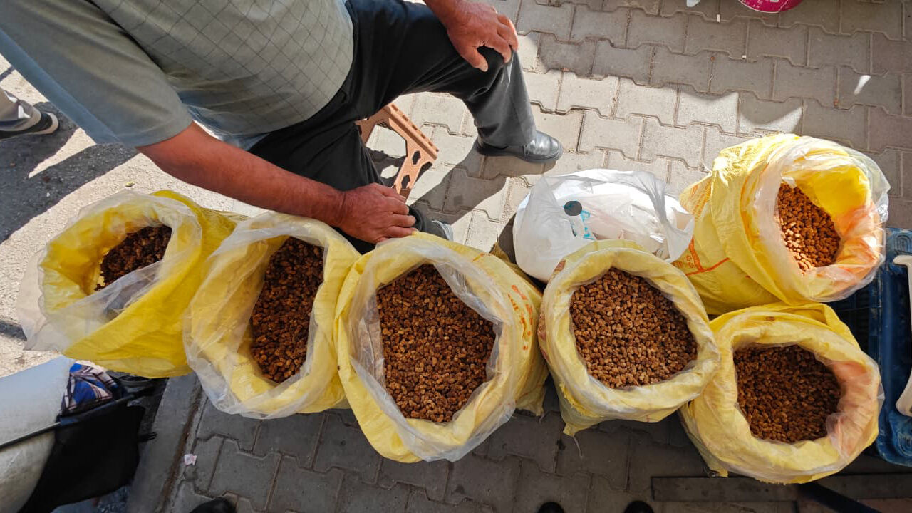 Erzincan Köylü Pazarı Doldu Taştı İşte Yerli Ürünlerin Fiyatları.jpg1