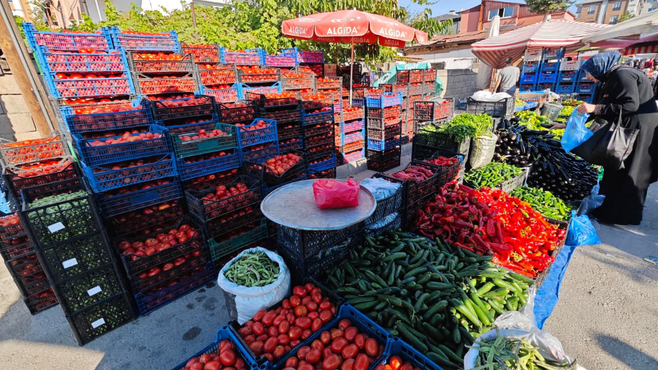 Erzincan Salı Pazarı’nda Güncel Ürün Fiyatları Belli Oldu.jpg1