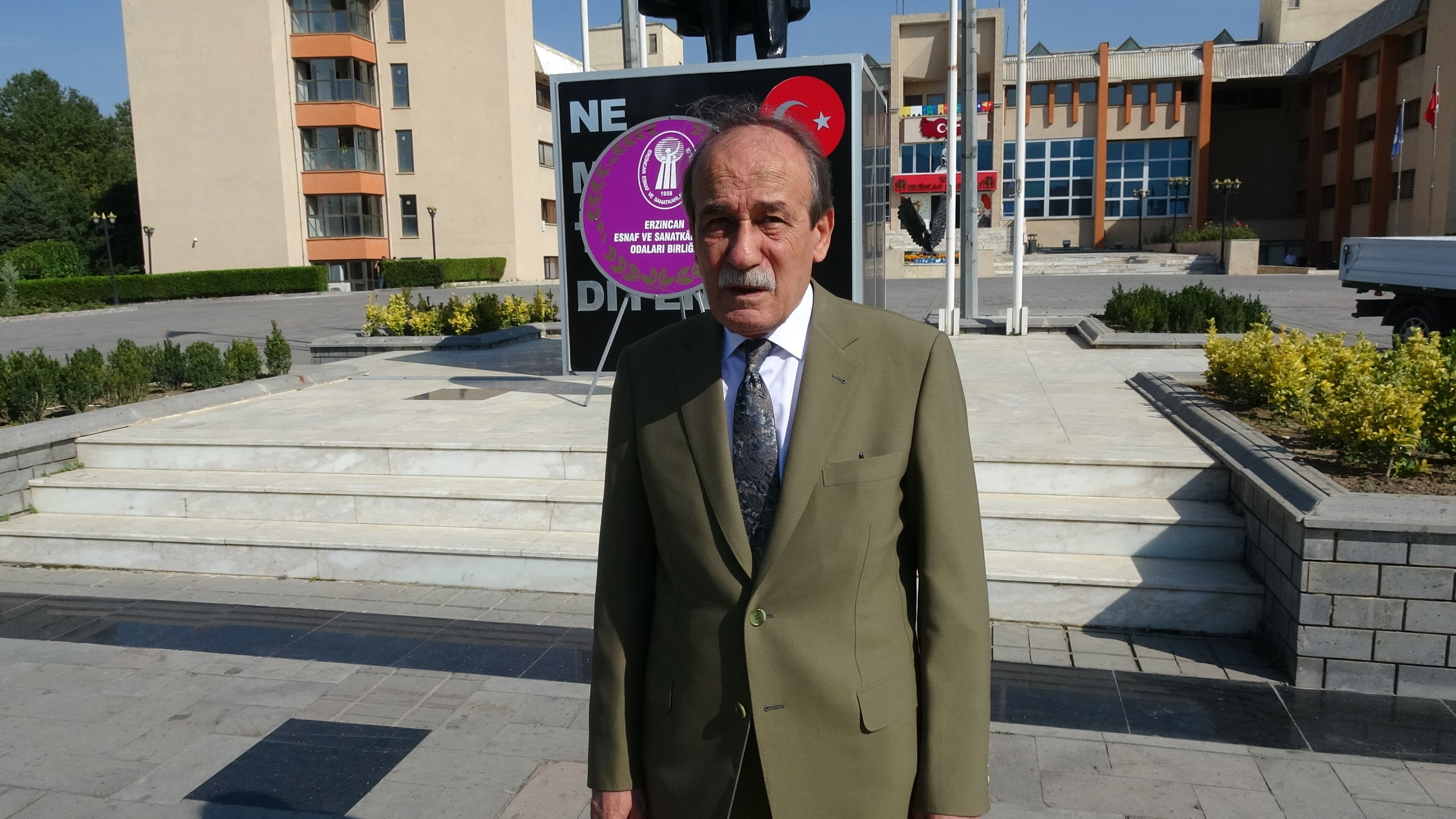 Erzincan’da 60 Yıllık Sır: İğnenin Ucundan Ahilik Ödülüne
