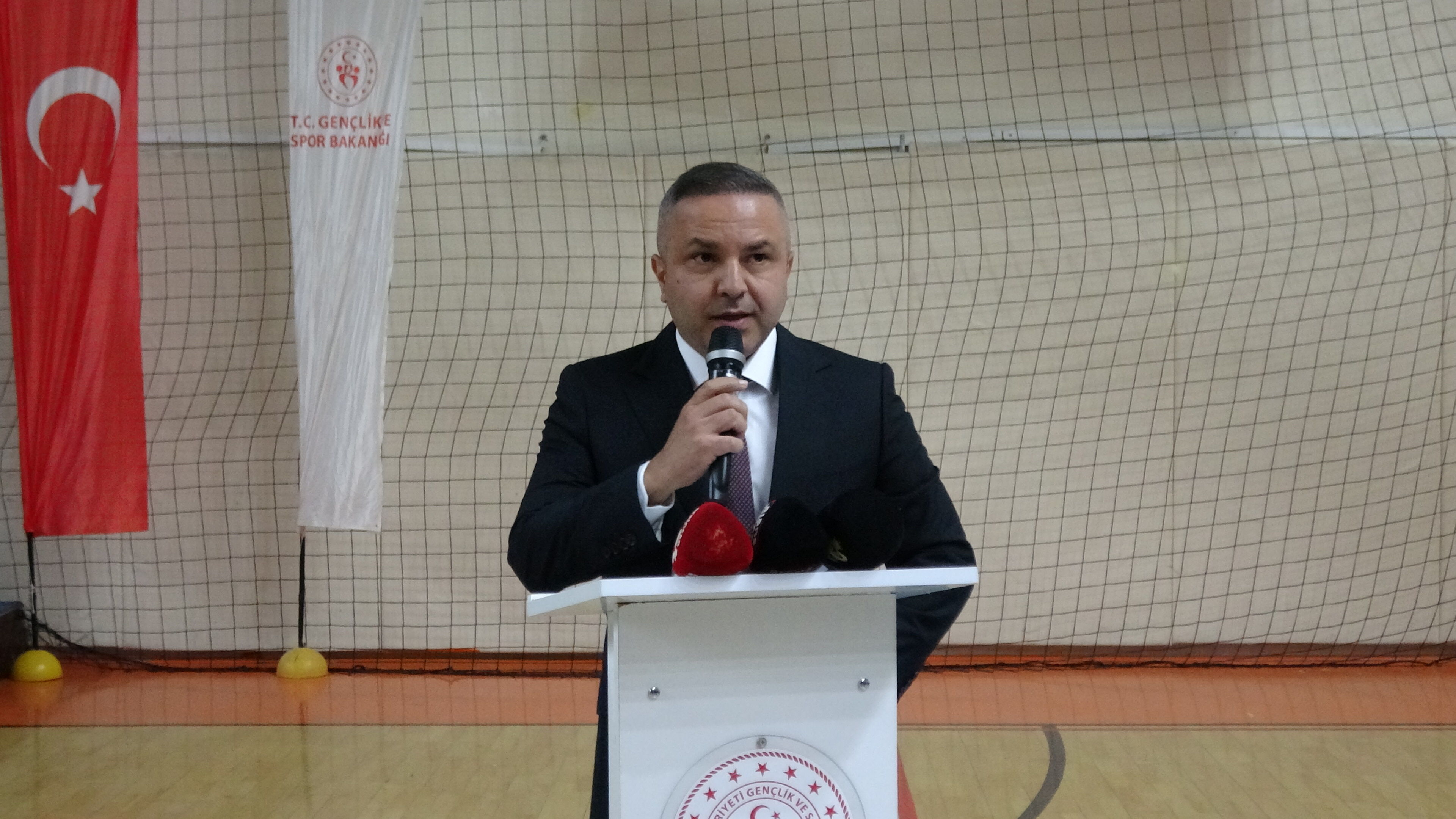 Erzincan’da Dart Şöleni Başladı! 24 İlden 500 Sporcu Hedef Tahtasında6 (7)