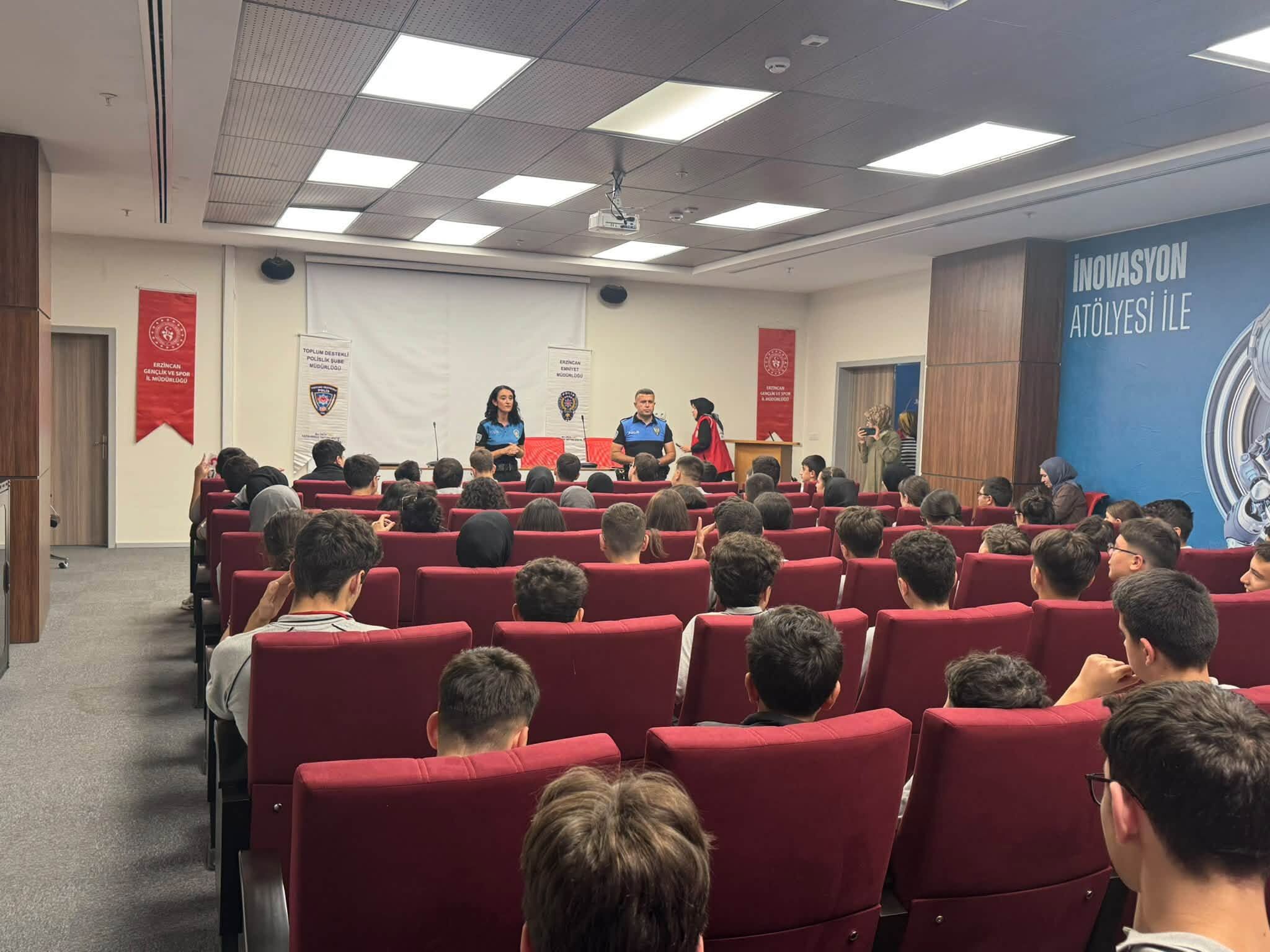 Erzincan’da Öğrencilere Siber Güvenlik Ve Güvenli İnternet Eğitimi (1)
