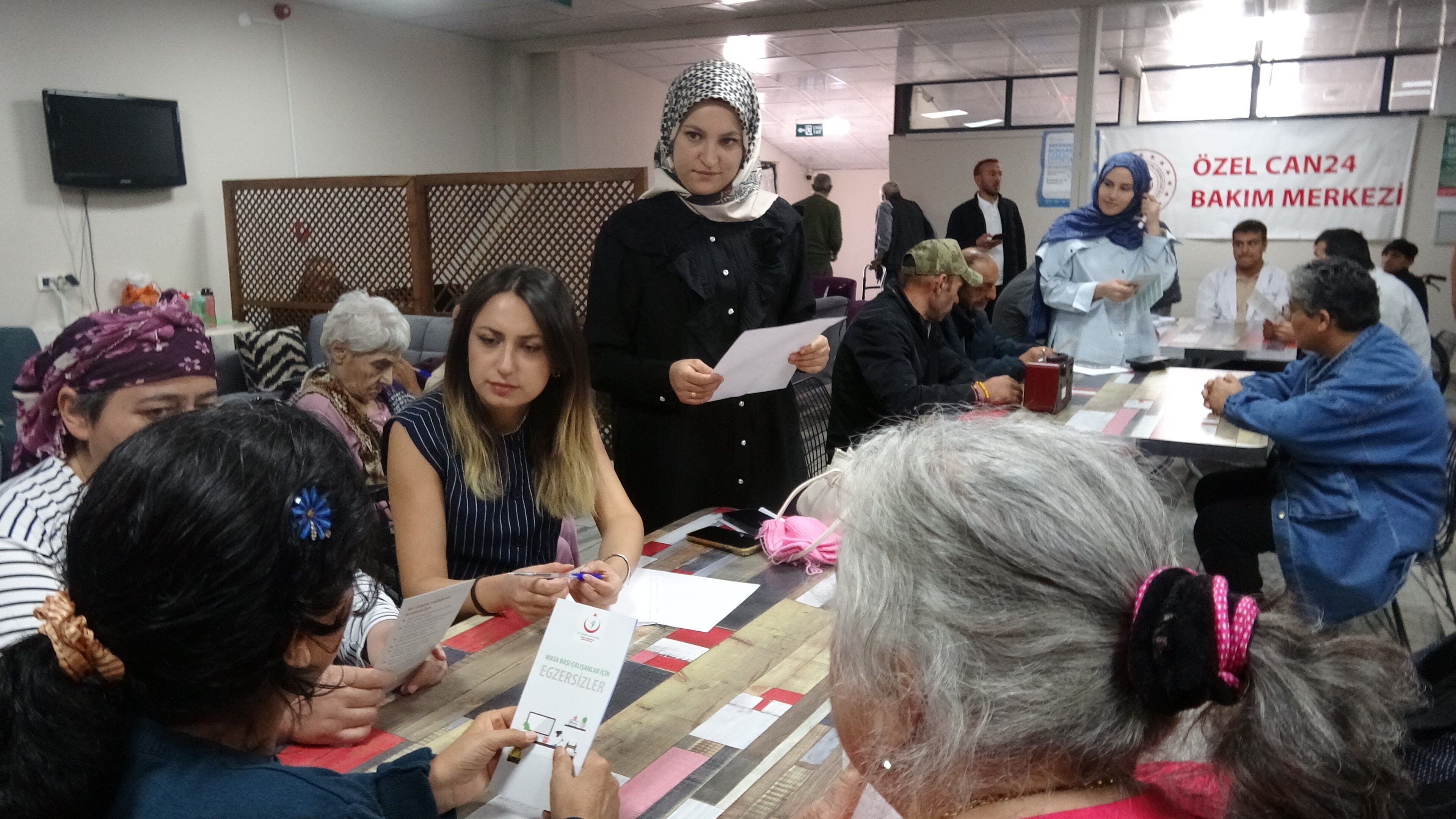 Erzincan’da Sağlık Hizmeti Vatandaşın Ayağına Gidiyor! Uzman Ekip Sahaya Çıktı8-1