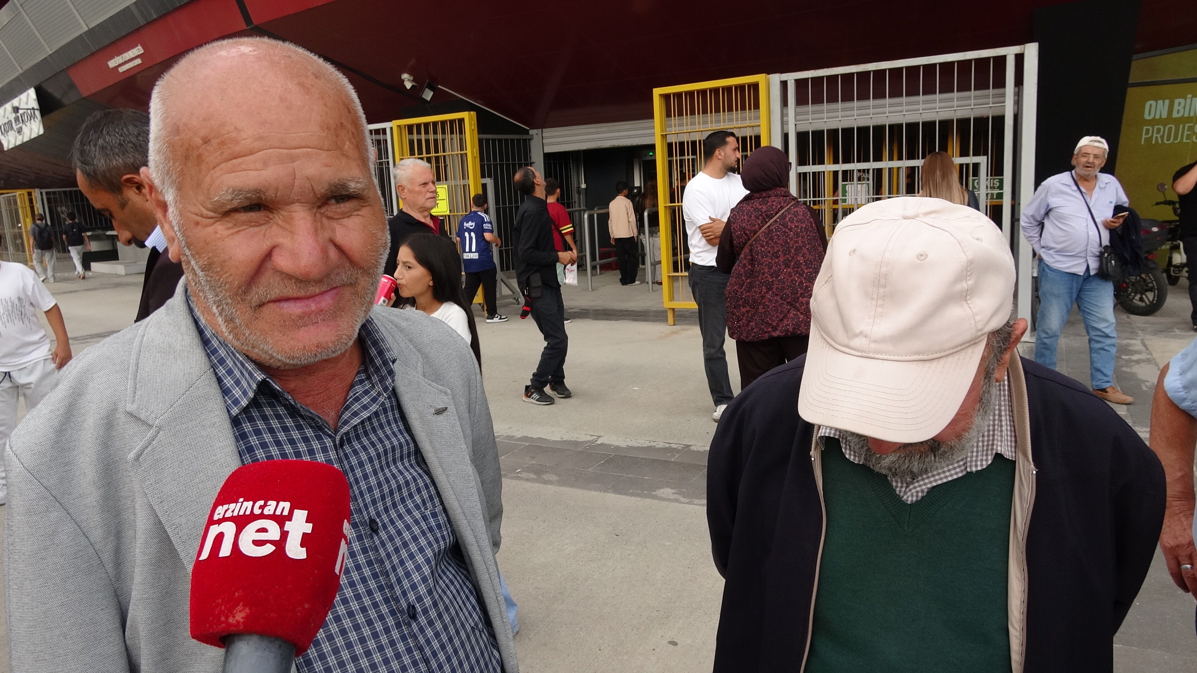 Erzincan'da Ulu Çınarlardan Gençlere Güçlü Mesaj “Bayrağımıza Ve Türkiye’mize Sahip Çıkın”3