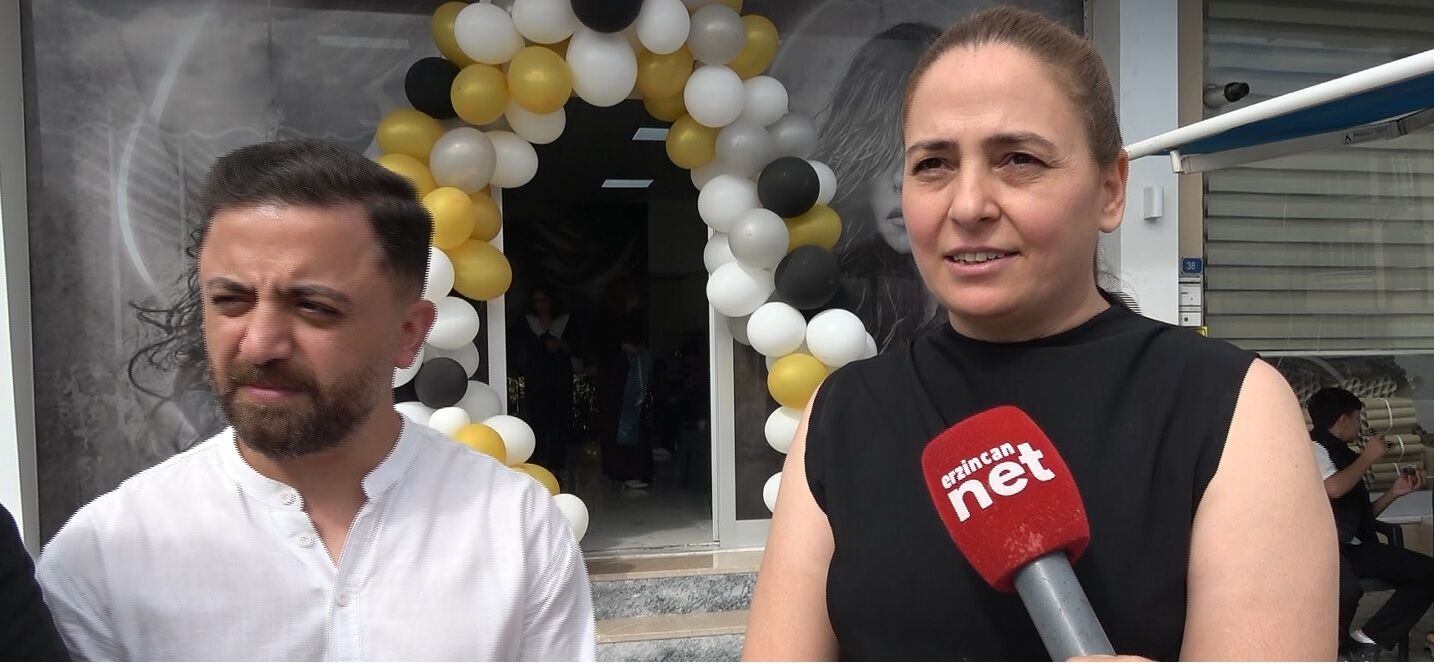 Erzincan’daki Açılışta Renkli Anlar Başkan Aksun Ve Yaşlı Teyzenin Söyleşisi Güldürdü6