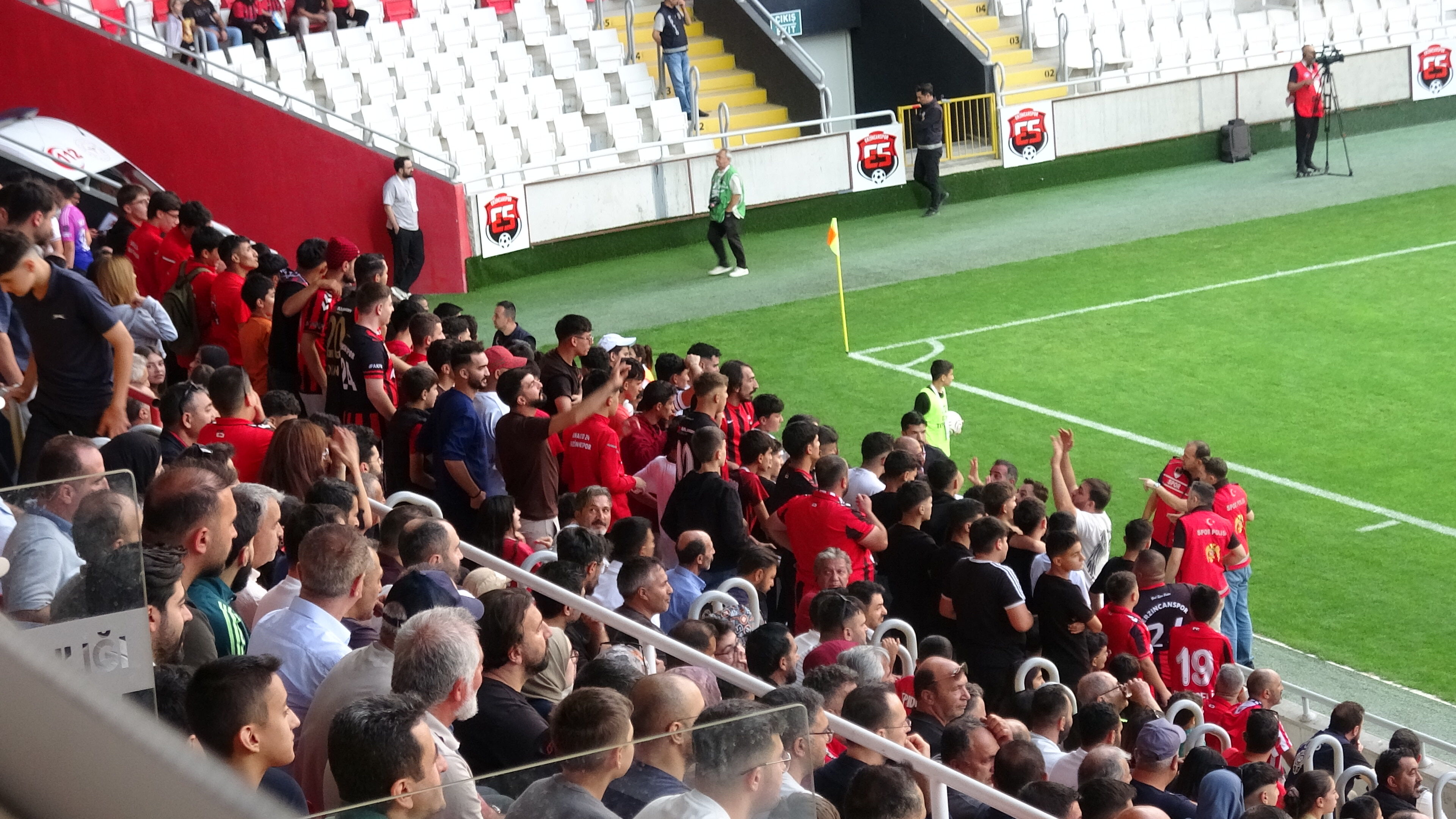 Erzincanspor’da Tribün Gücü “Bu Sevda, Bu Şehir, Bu Takım Hepimizin”1