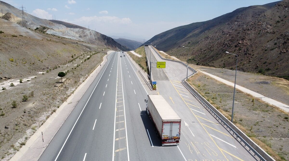 Erzincan dahil 9 ilde 12 nokta hayat kurtarıyor