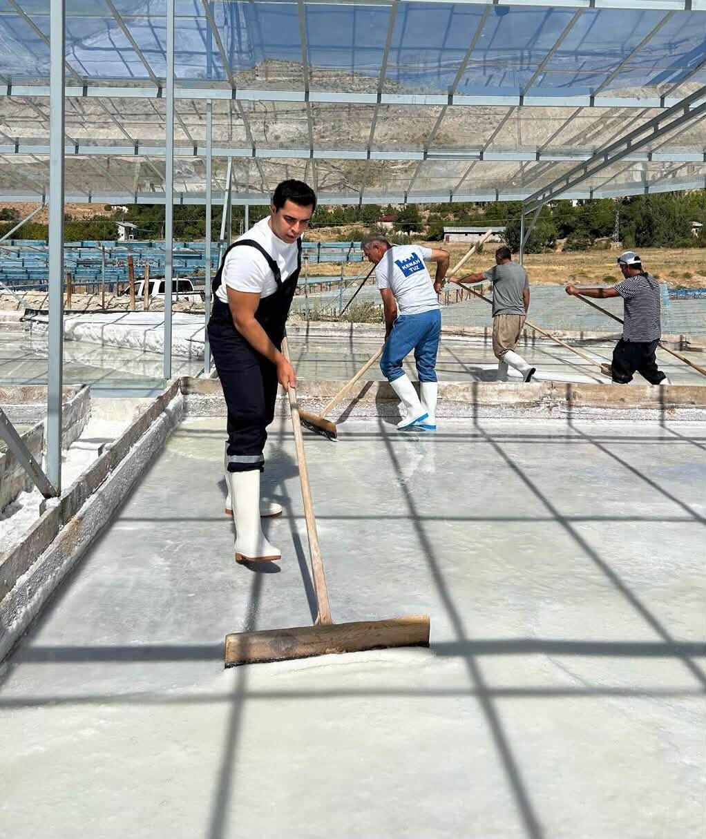 Kaymakam Tuz Üretti (3)