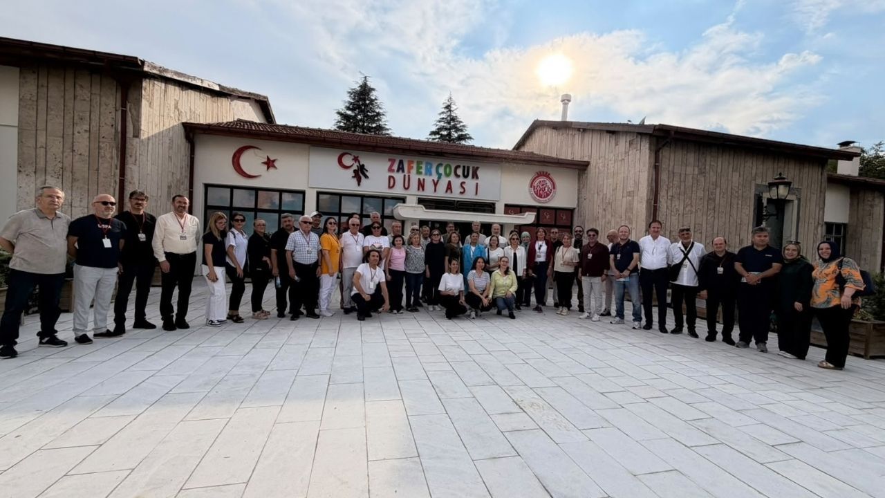 Kgk Afyon Yerel Medya Buluşması Zafer Çocuk Dünyası