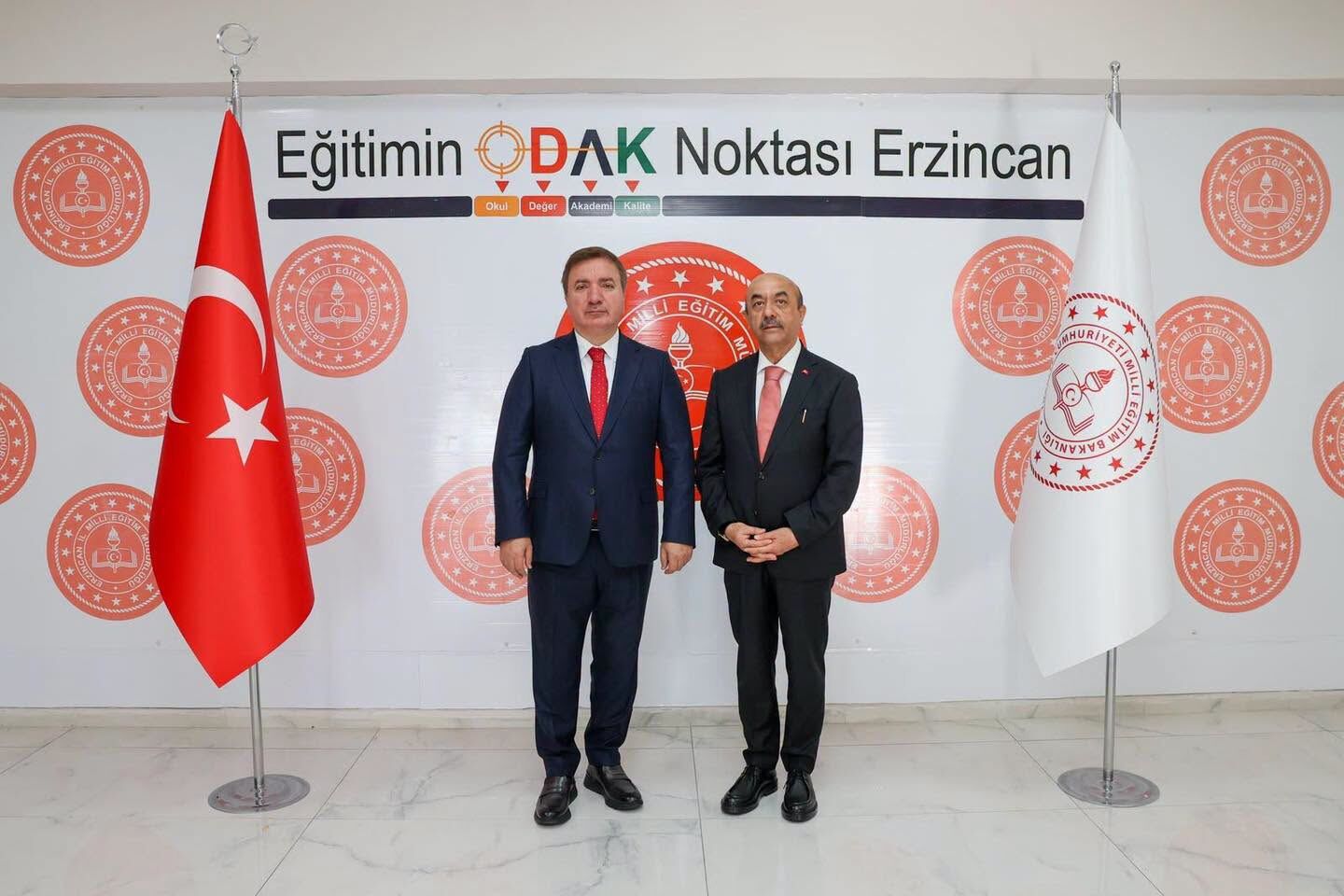 Vali Milli Eğitimde (1)
