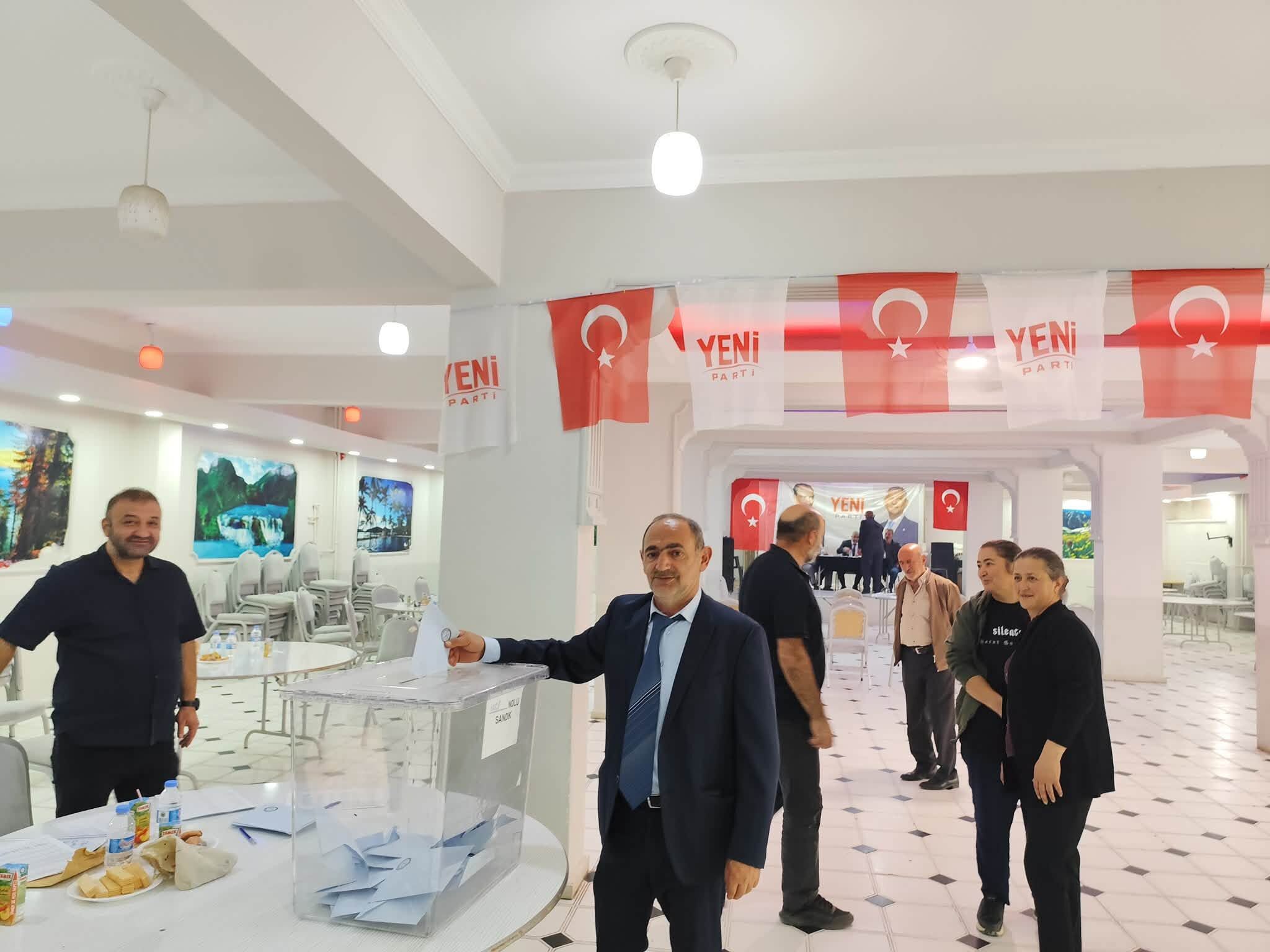 YENİ Parti Çayırlı’da İlk İlçe Kongresi Gerçekleştirildi