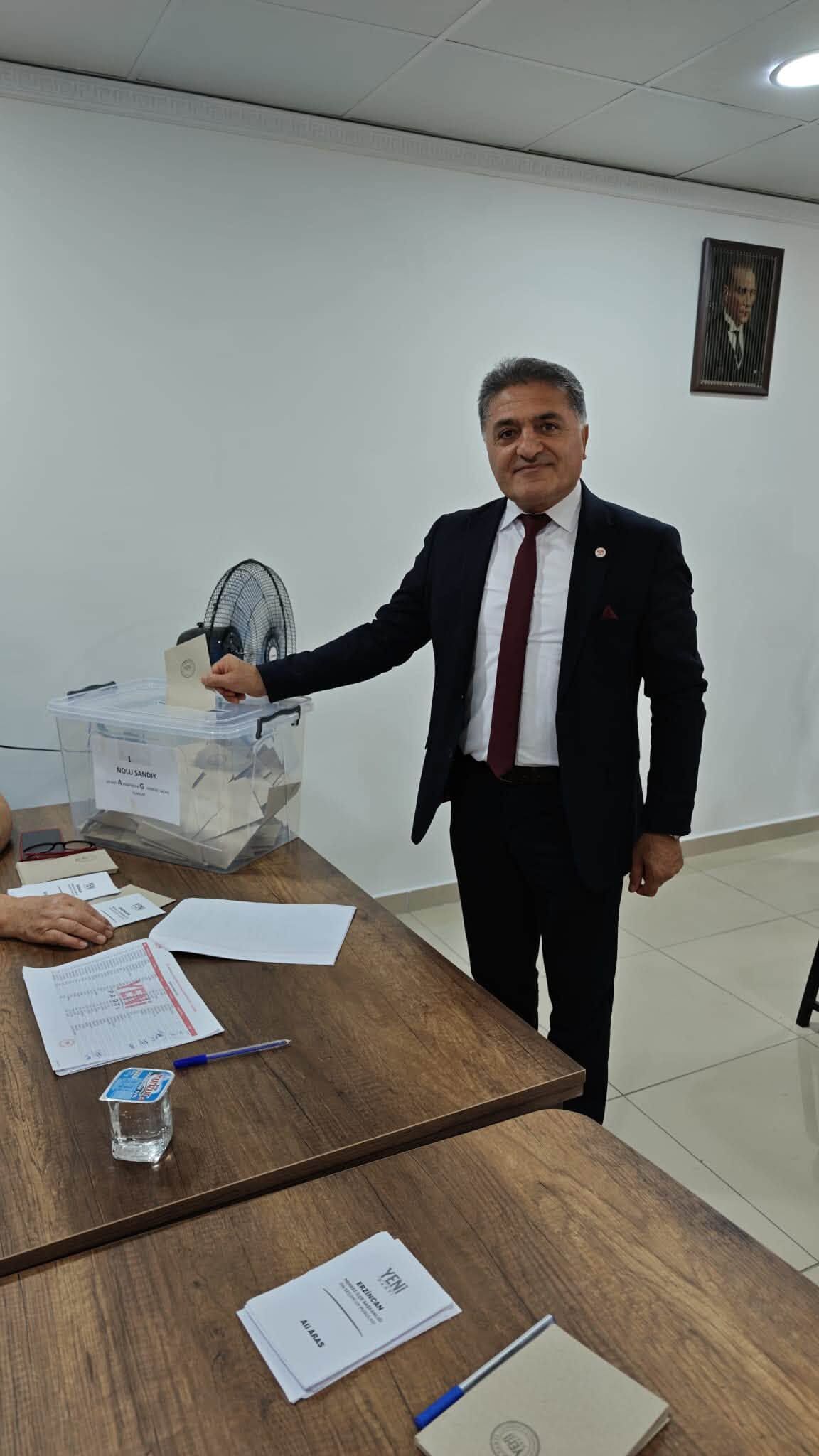 Yeni̇ Parti Erzincan’da Merkez İlçe Başkanını Kongrede Belirledi (3)