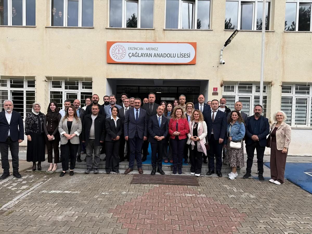 Çağlayan Anadolu Lisesine Yeni Kütüphane Ve Eğitim Alanları (2)